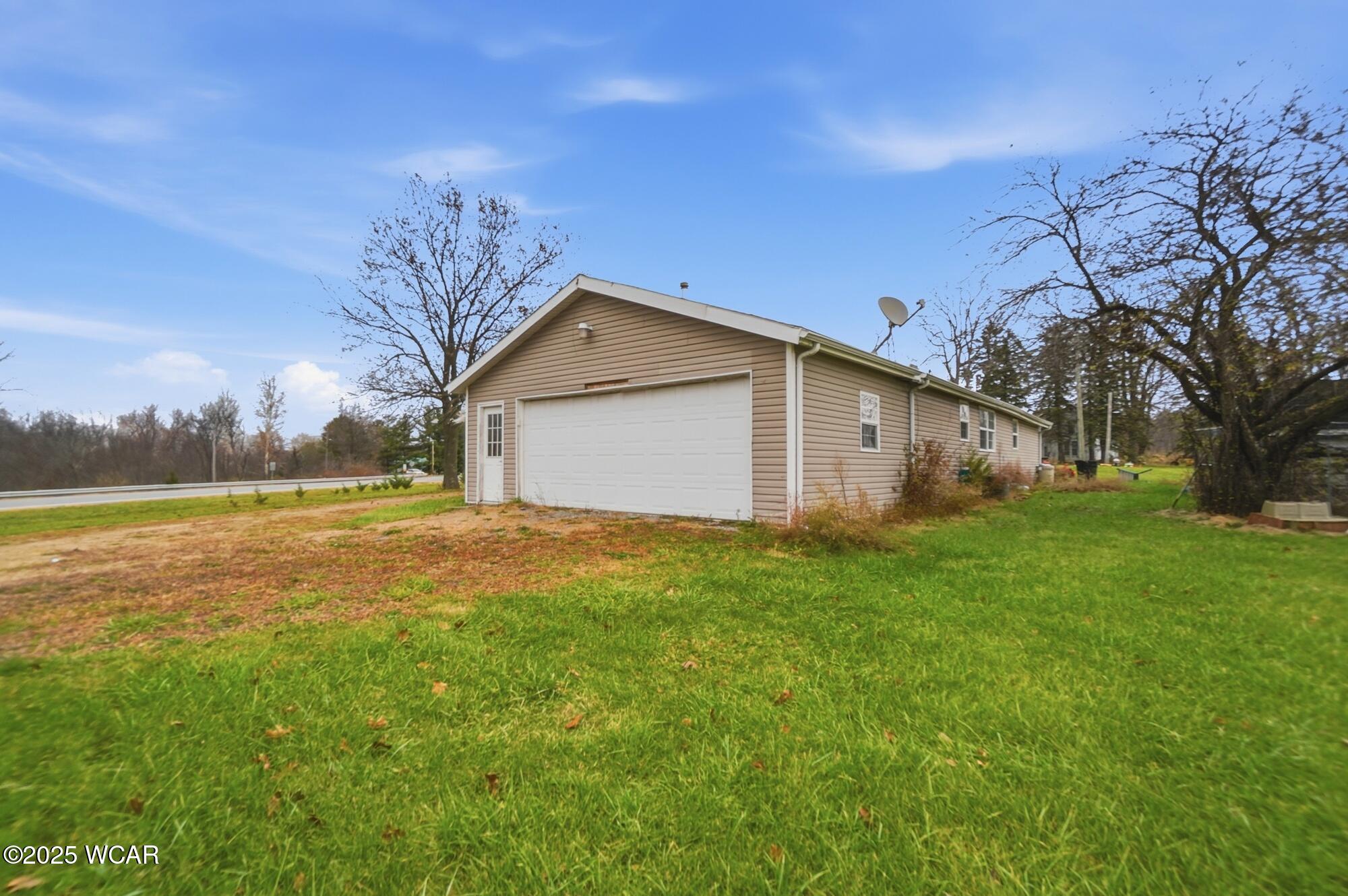 2327 Phillips Road, Harrod, Ohio