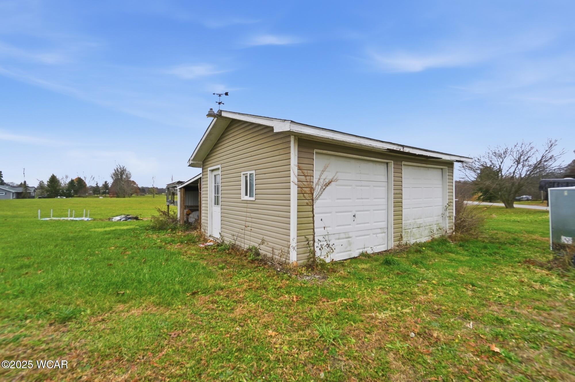 2327 Phillips Road, Harrod, Ohio