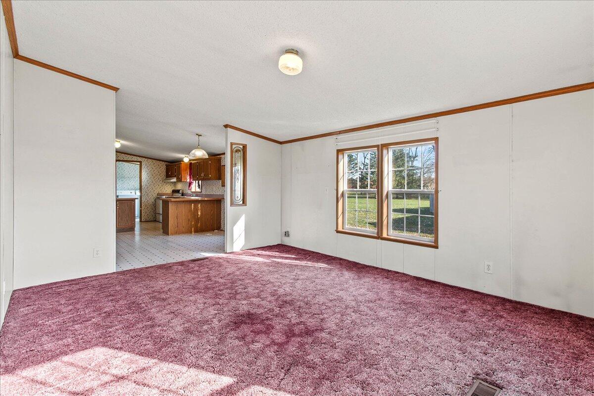 4921 Hawk Road, Mechanicsburg, Ohio 43044