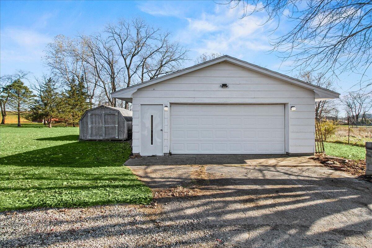 4921 Hawk Road, Mechanicsburg, Ohio 43044