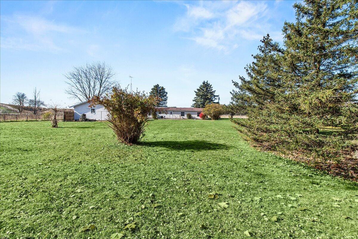 4921 Hawk Road, Mechanicsburg, Ohio 43044