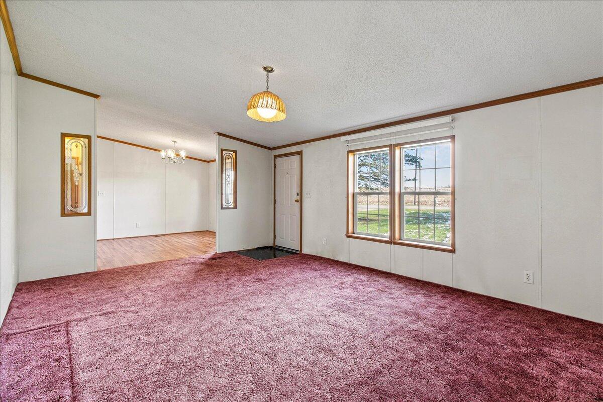 4921 Hawk Road, Mechanicsburg, Ohio 43044