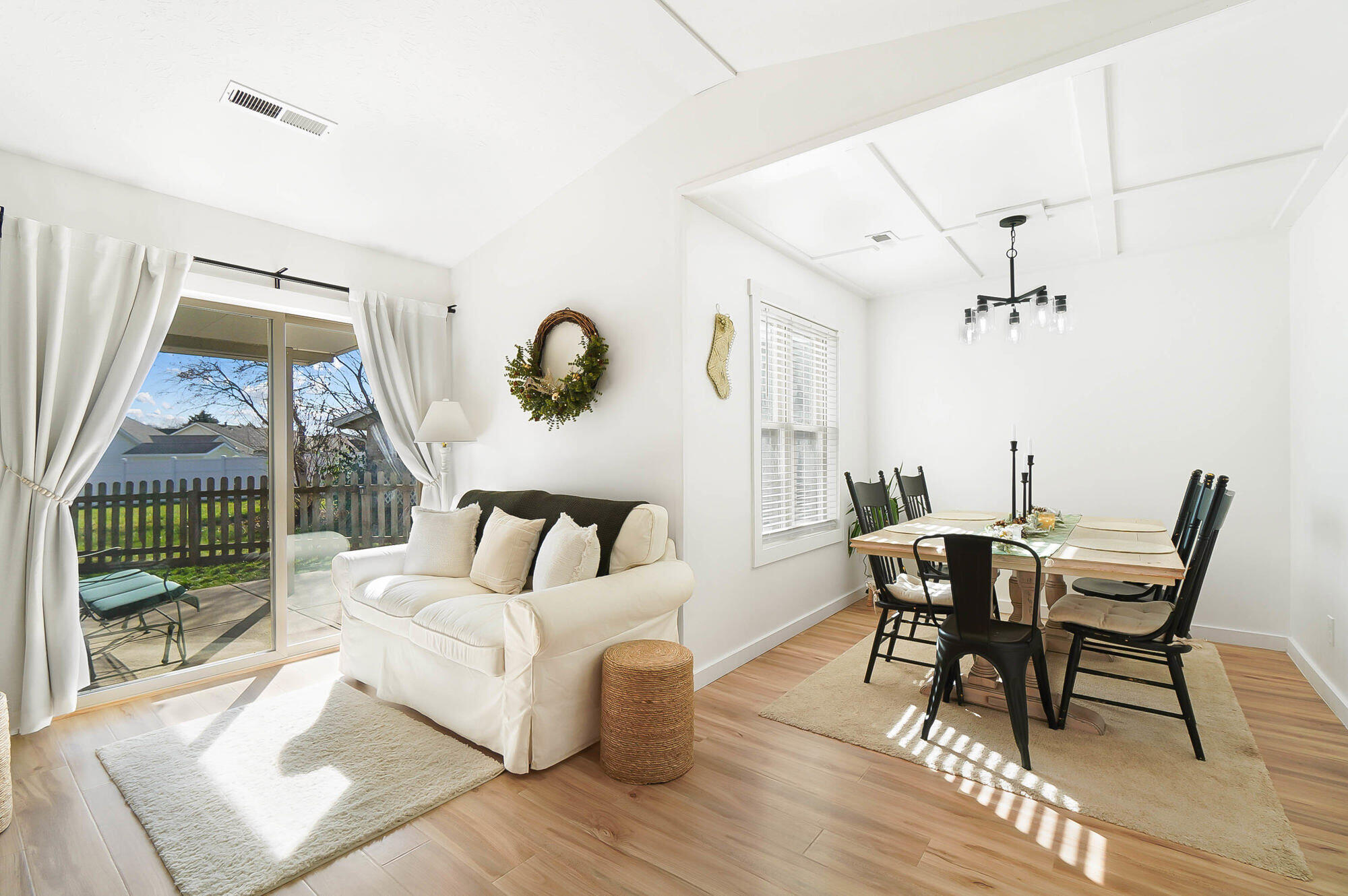 1976 Swallowtail Court, Clayton, Ohio 45315