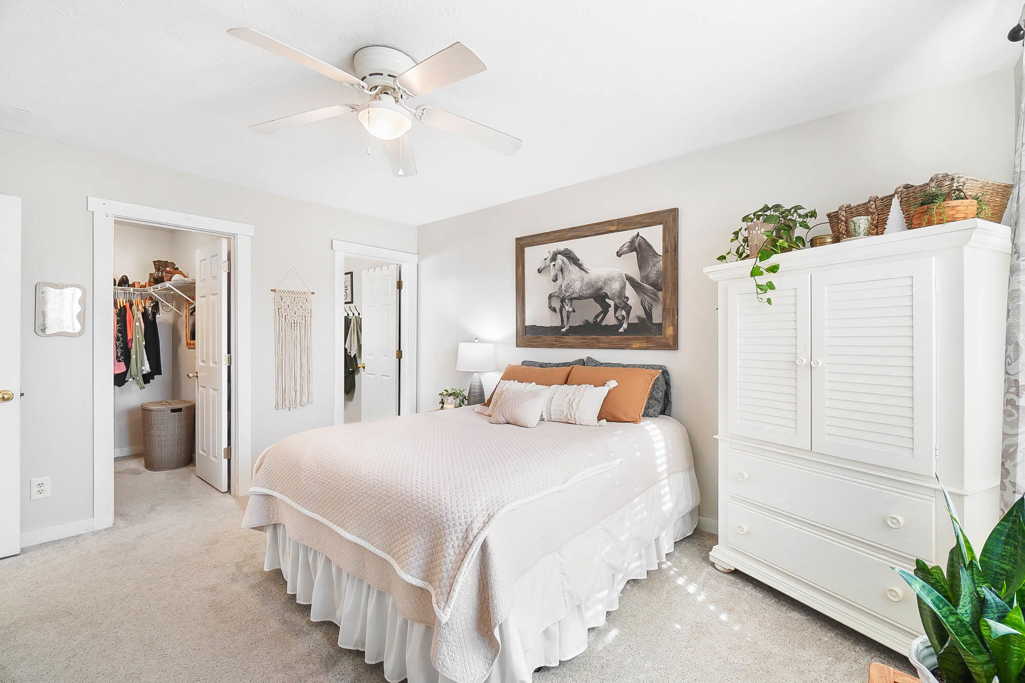 1976 Swallowtail Court, Clayton, Ohio 45315