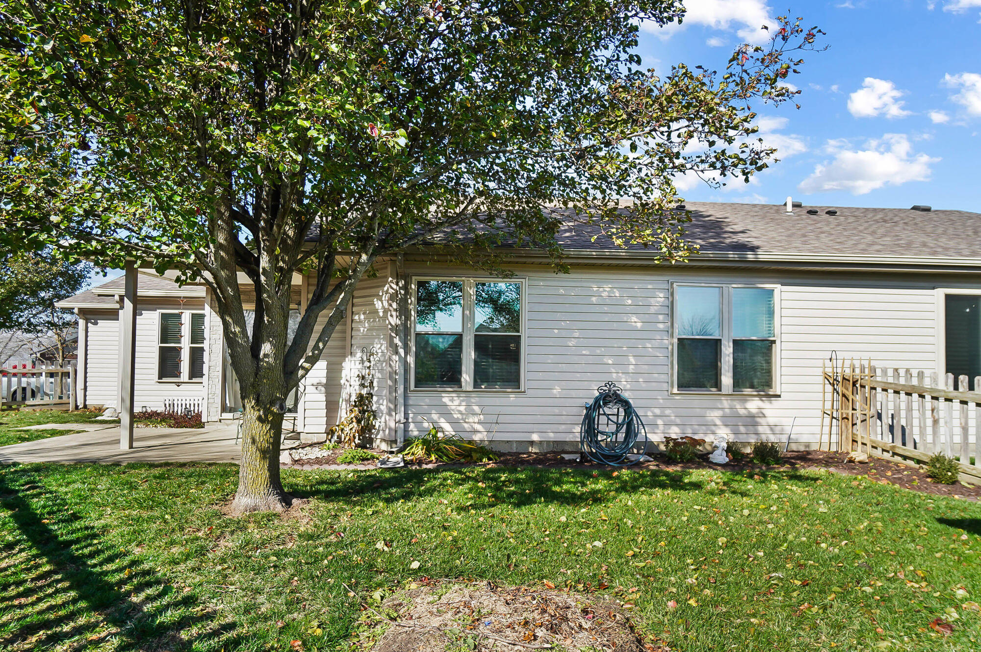 1976 Swallowtail Court, Clayton, Ohio 45315