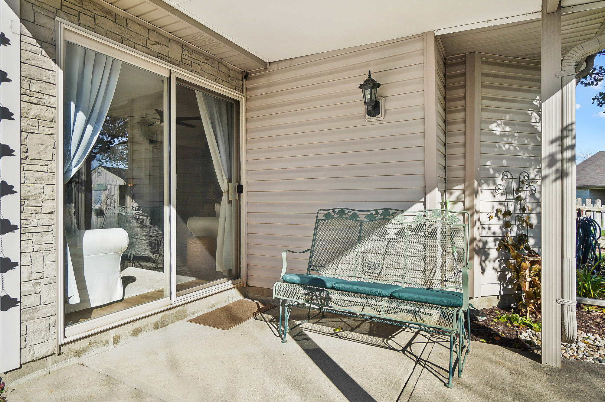 1976 Swallowtail Court, Clayton, Ohio 45315