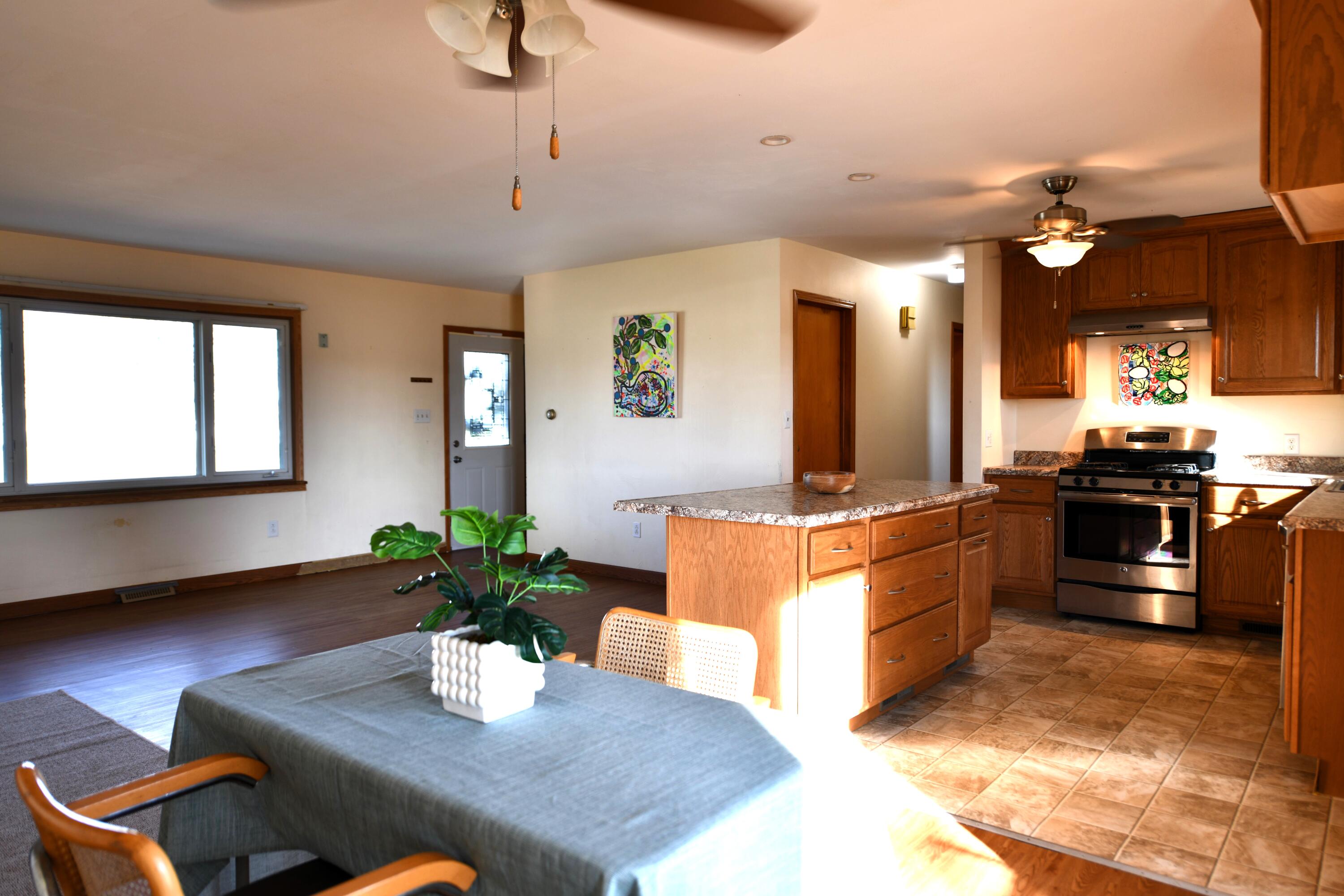 832 Wood Street, Versailles, Ohio 45380