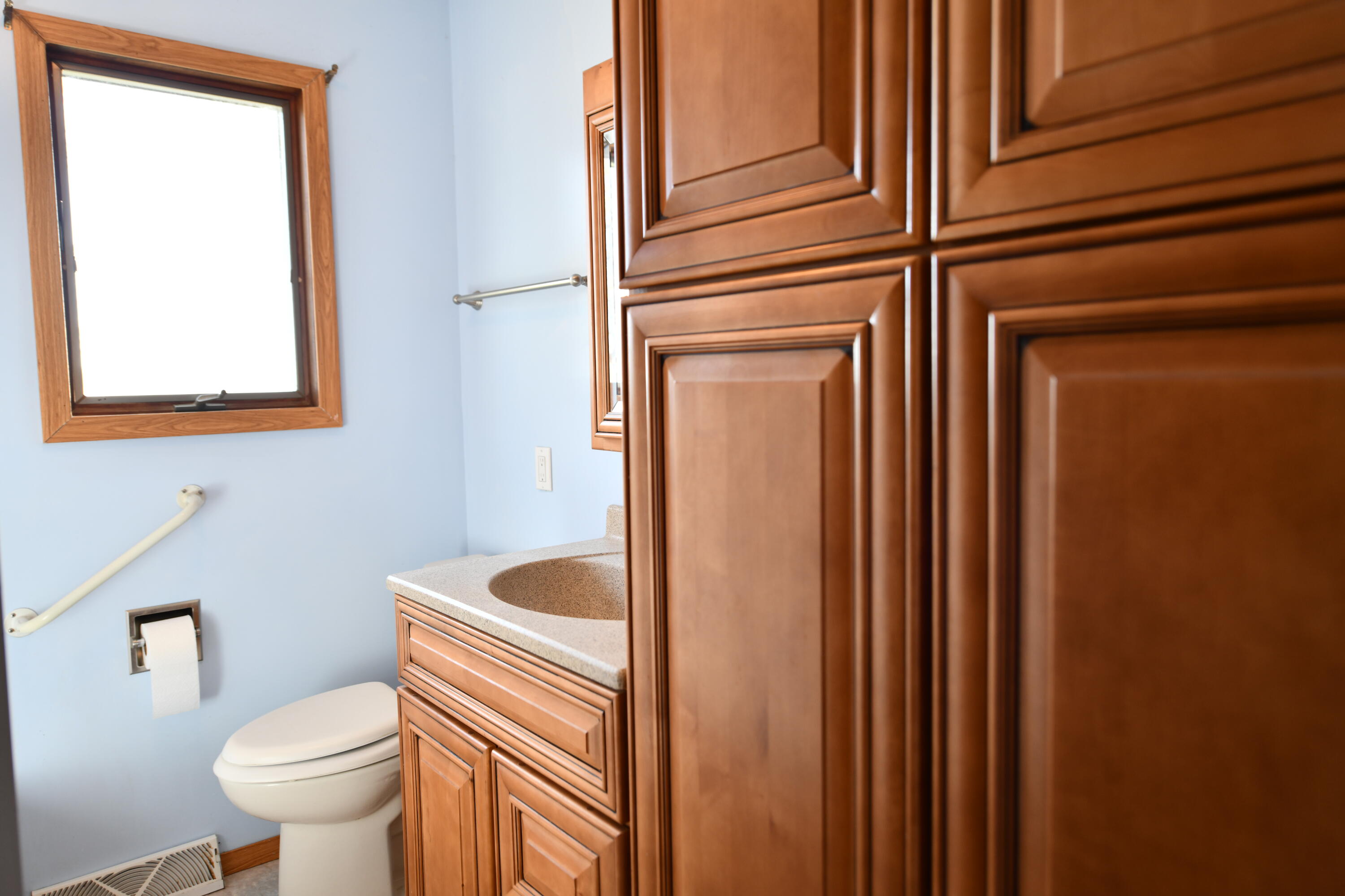 832 Wood Street, Versailles, Ohio 45380