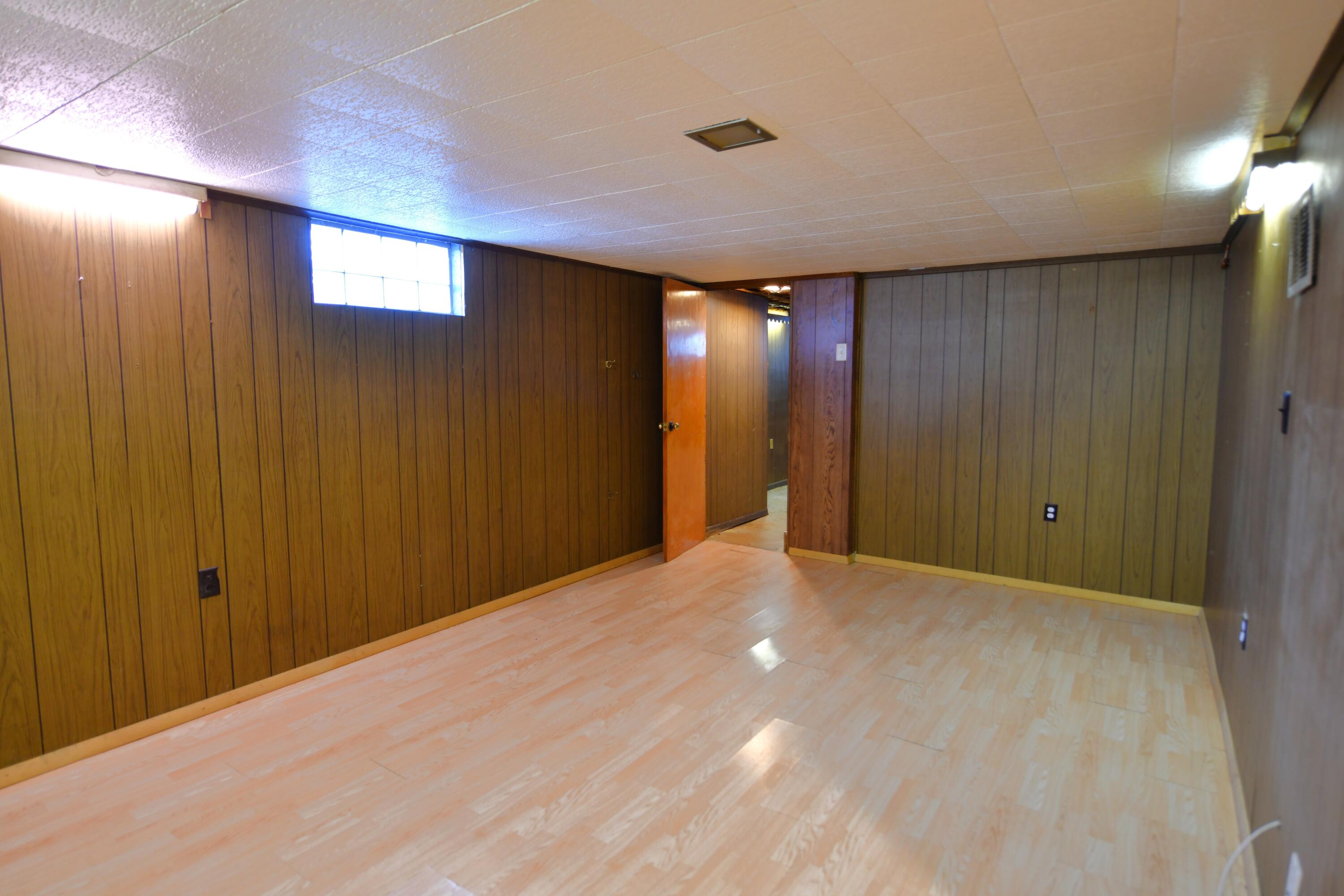 832 Wood Street, Versailles, Ohio 45380