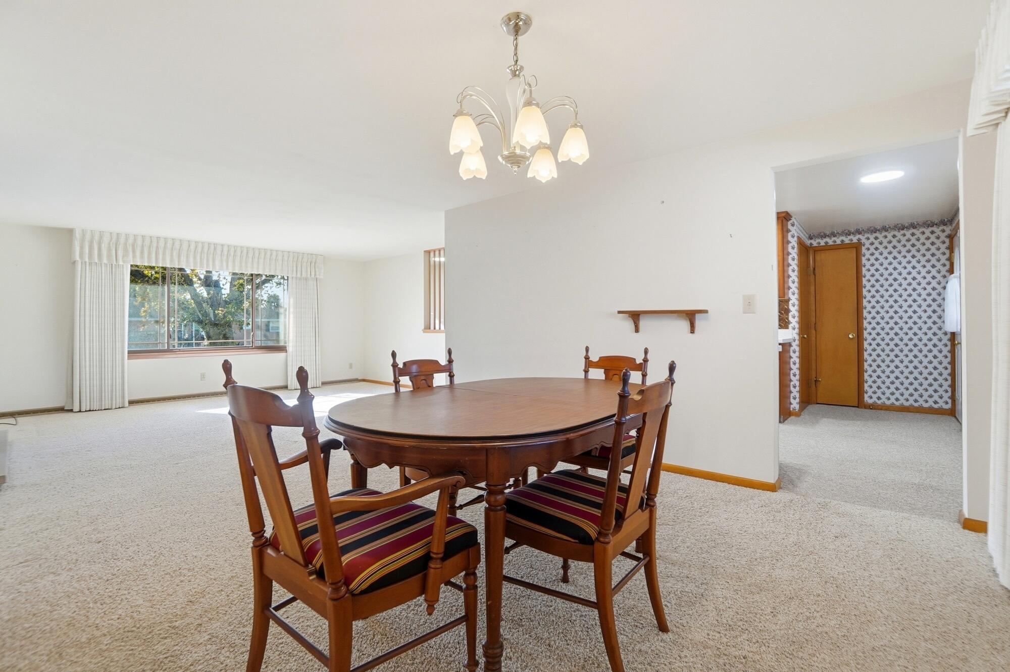 1940 Sierra Avenue, Springfield, Ohio 45503