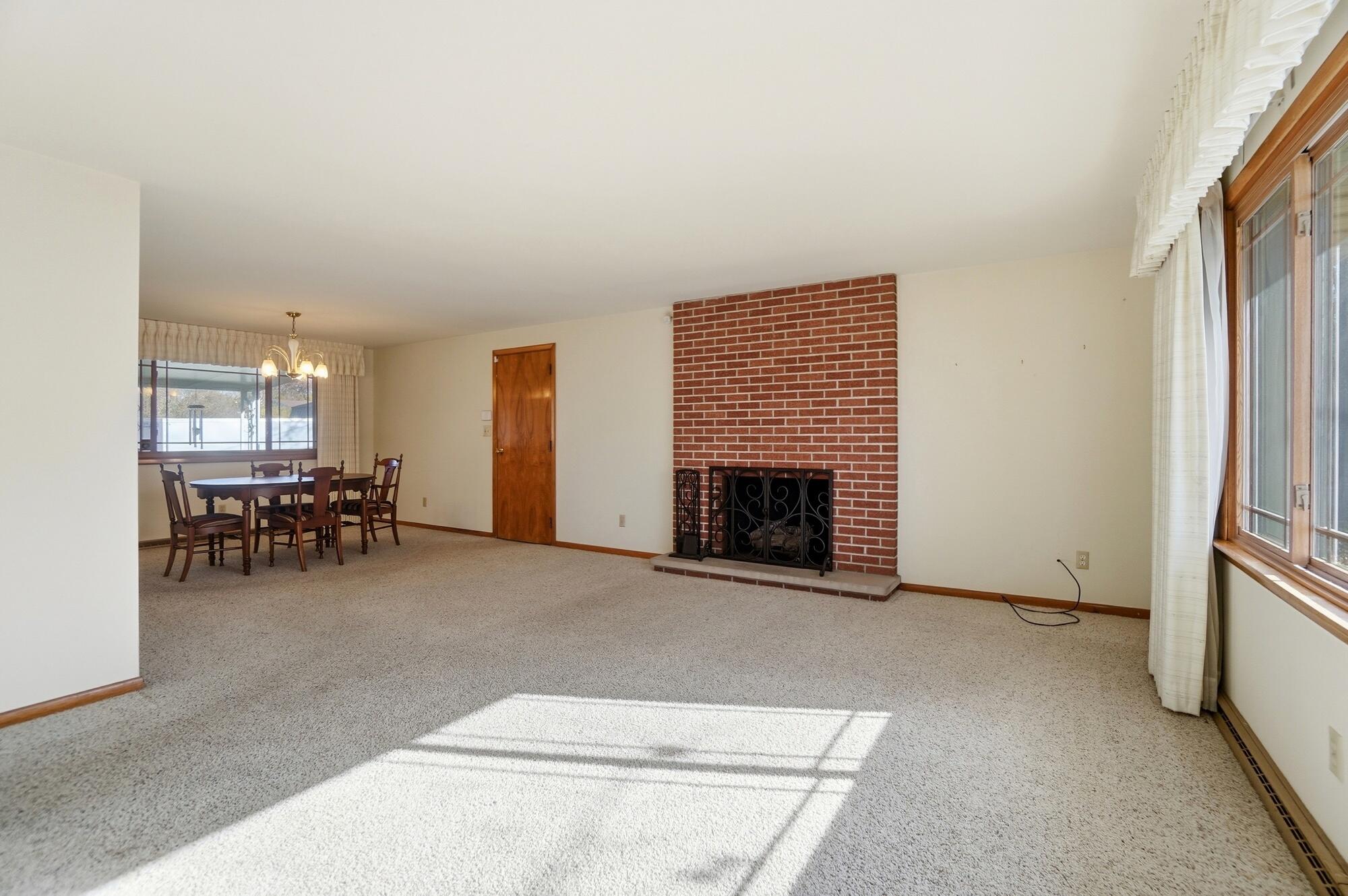 1940 Sierra Avenue, Springfield, Ohio 45503