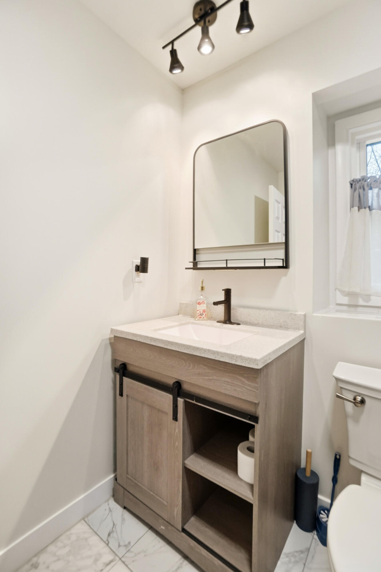 108 Highland Lakes Drive, Lima, Ohio 45801