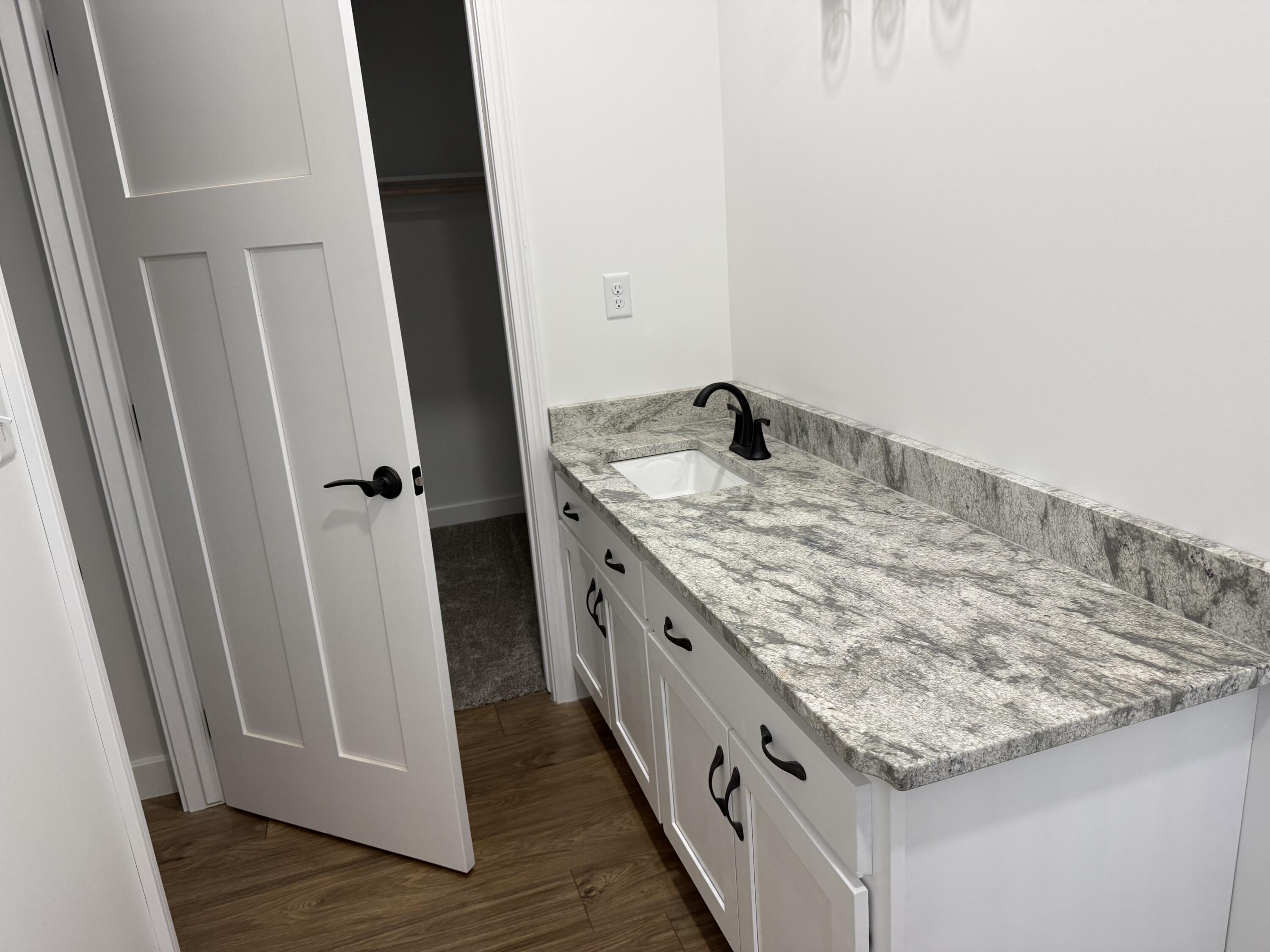 101 Saxony Drive, New Knoxville, Ohio 45871