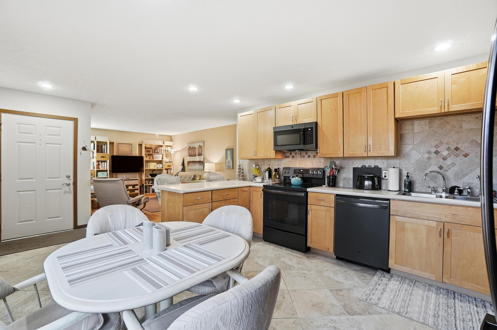 545 Argonne Avenue, Springfield, Ohio 45503