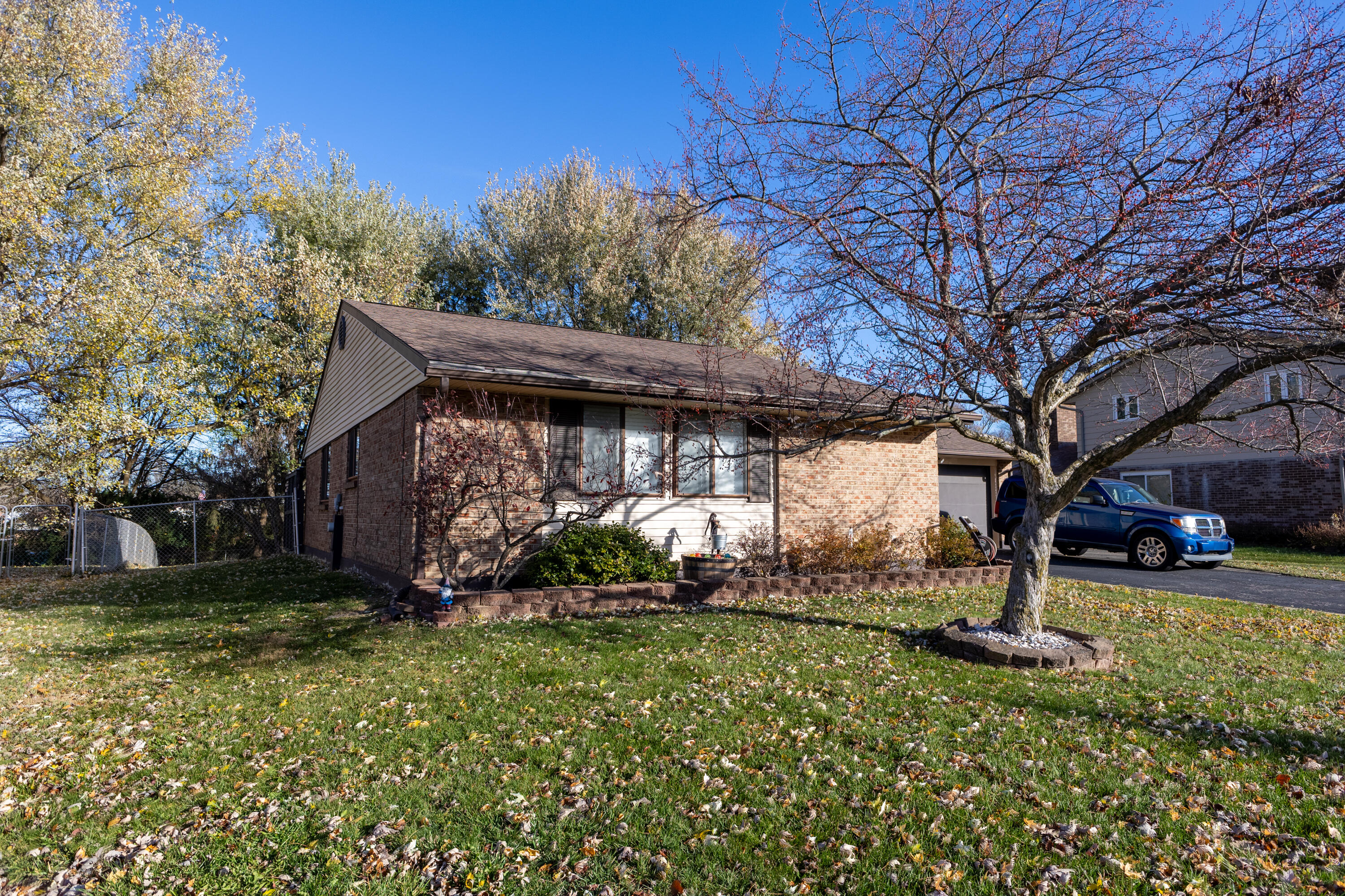 4937 Arrowview Drive, Dayton, Ohio 45424