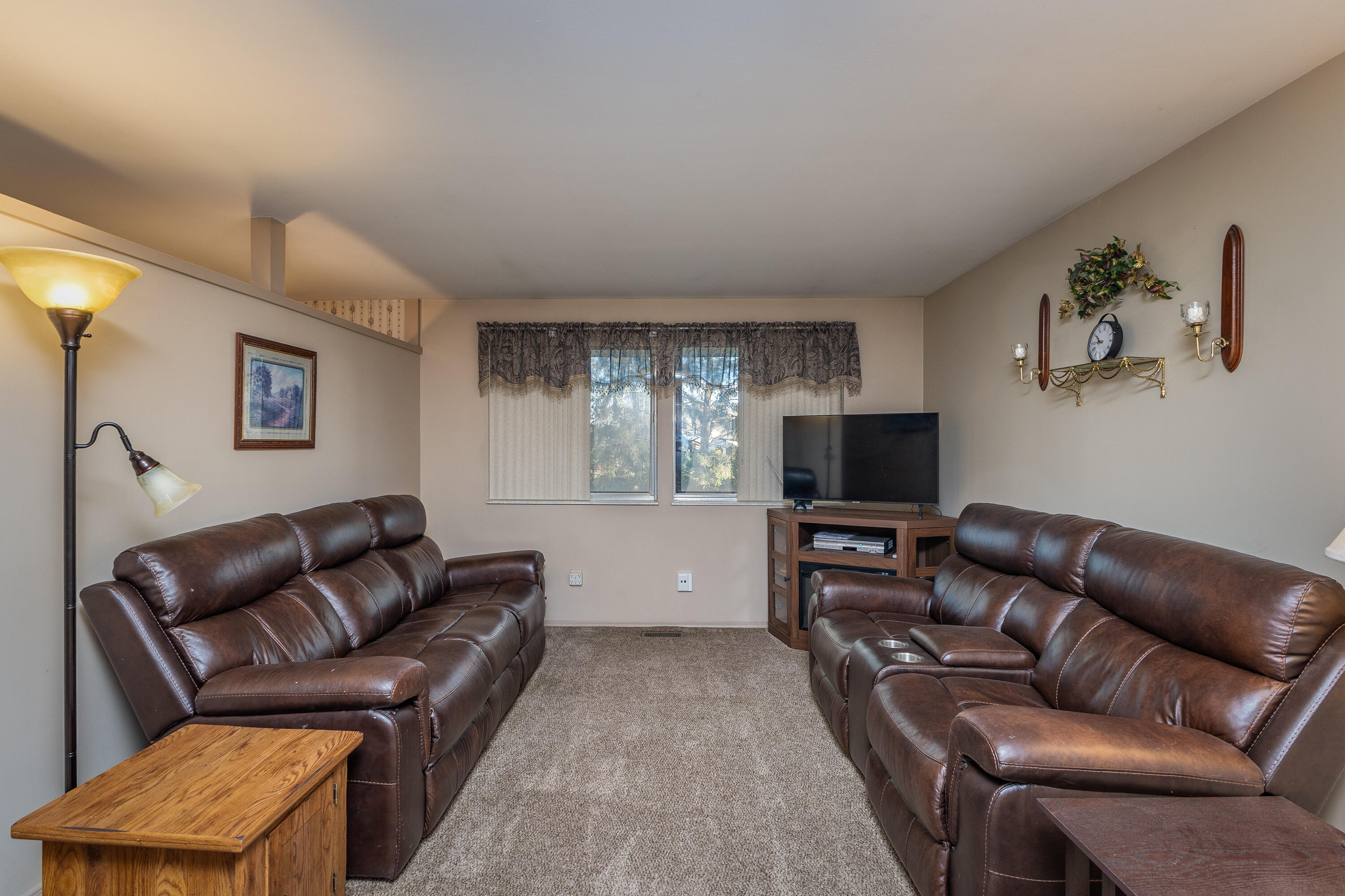 4937 Arrowview Drive, Dayton, Ohio 45424