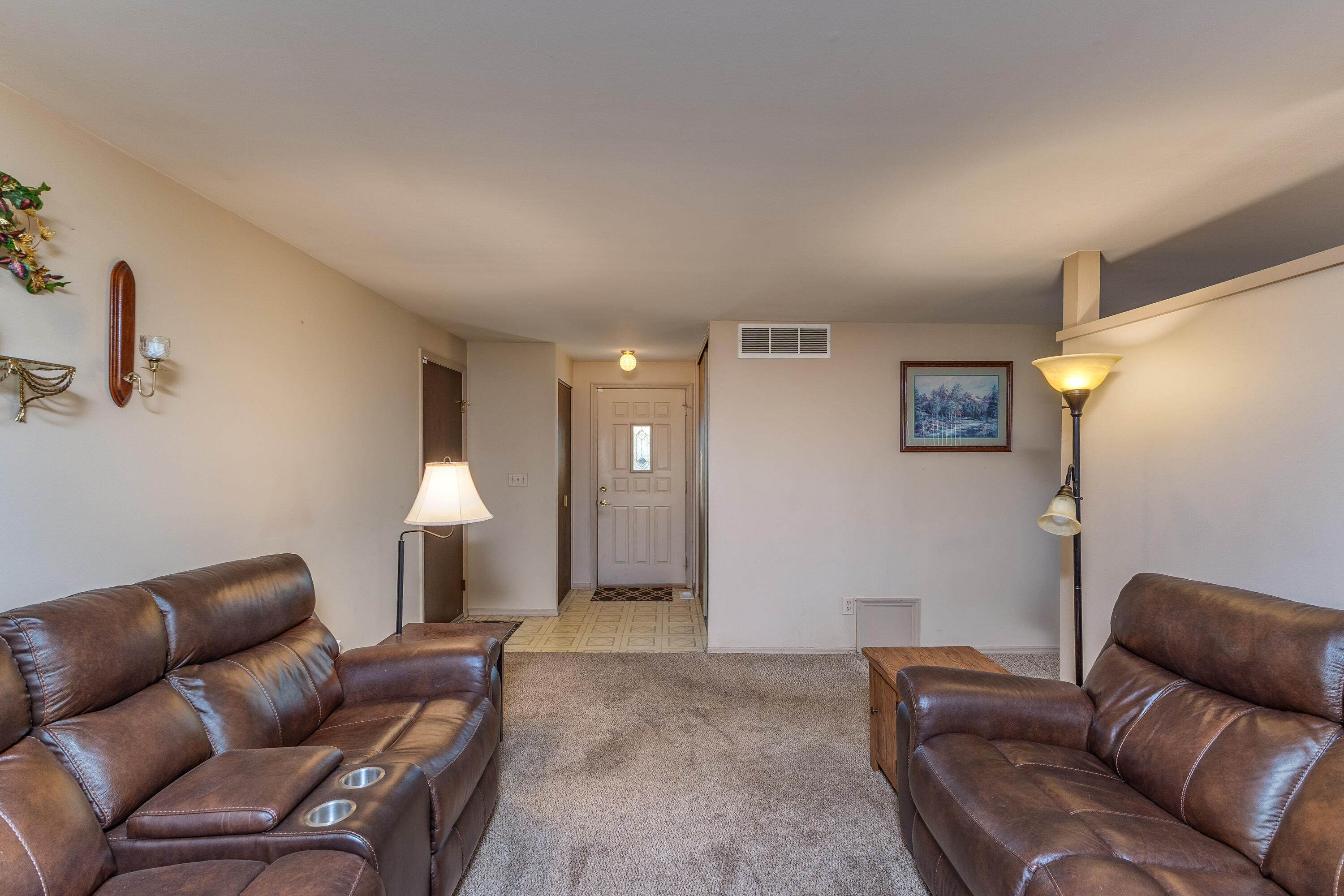 4937 Arrowview Drive, Dayton, Ohio 45424