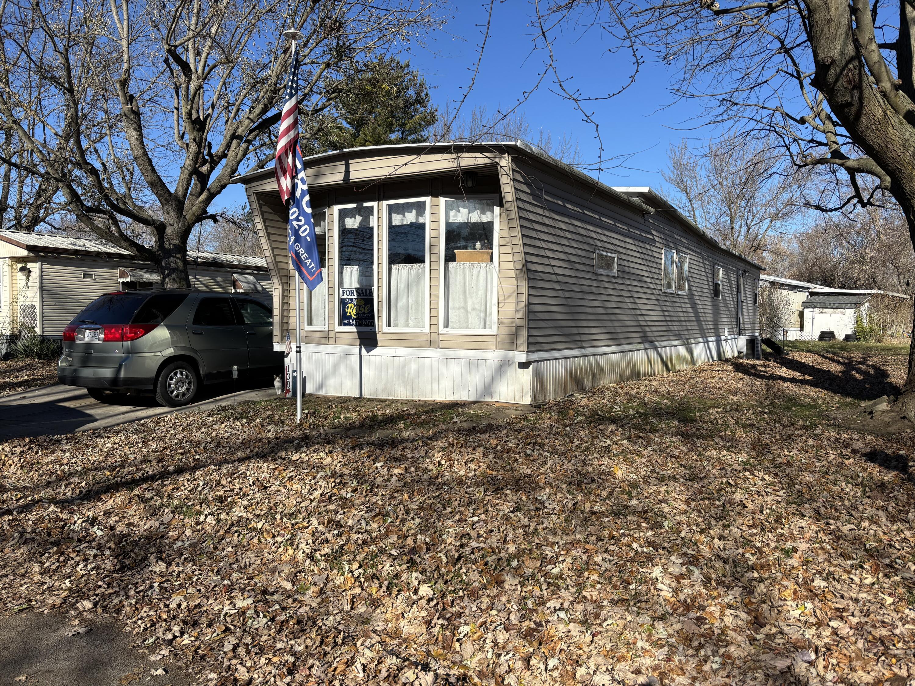 6085 Sebring Warner Road, Greenville, Ohio 45331