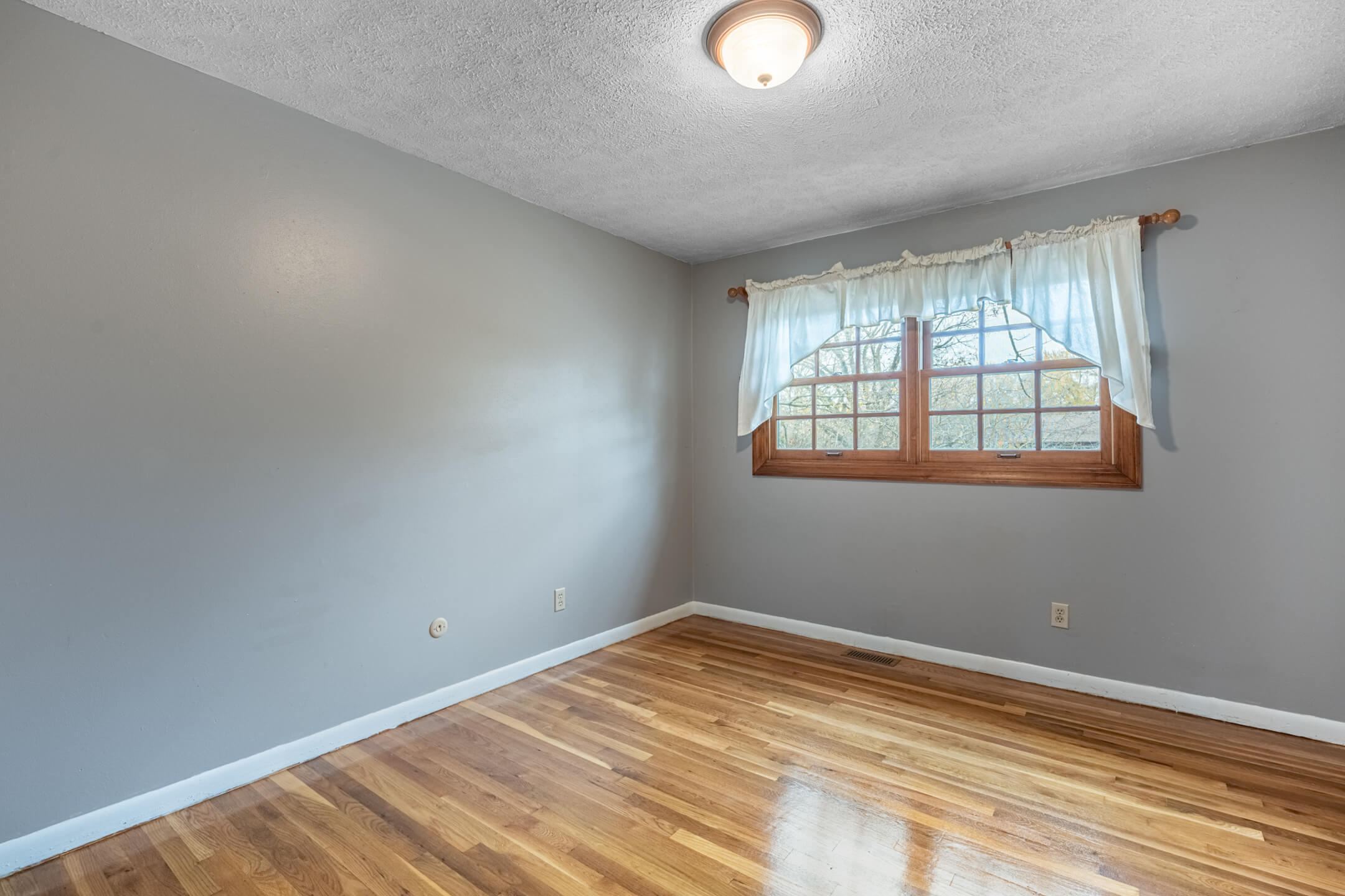 2447 Hemphill Road, Dayton, Ohio 45440