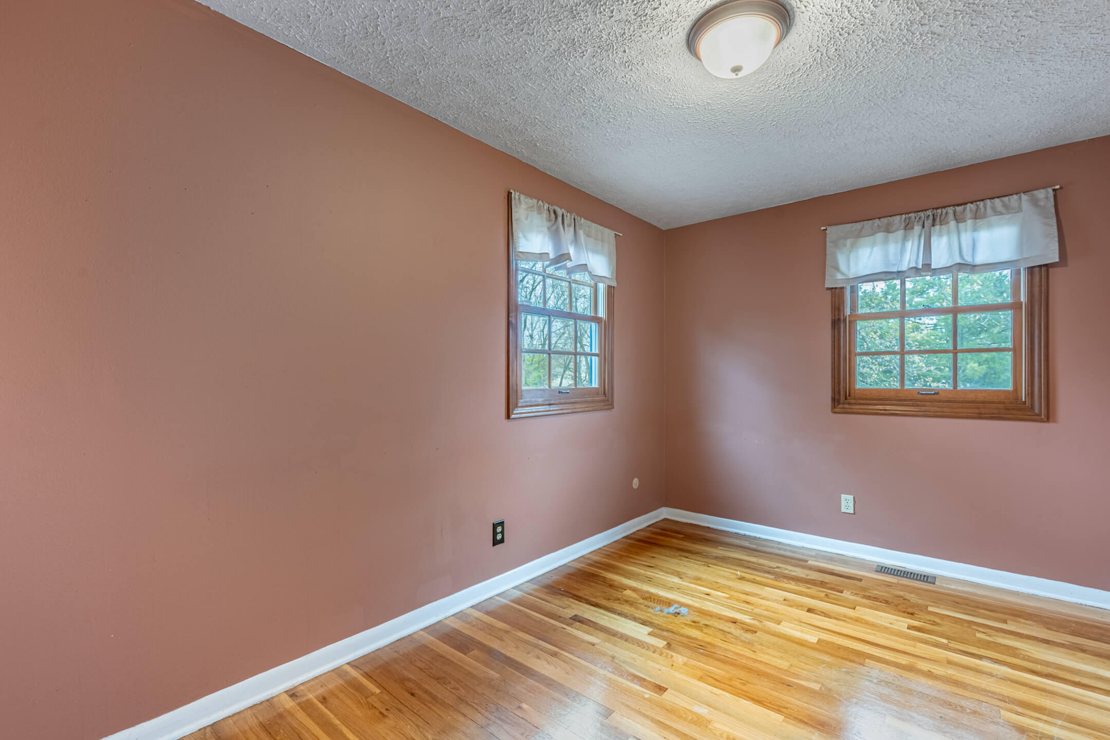 2447 Hemphill Road, Dayton, Ohio 45440