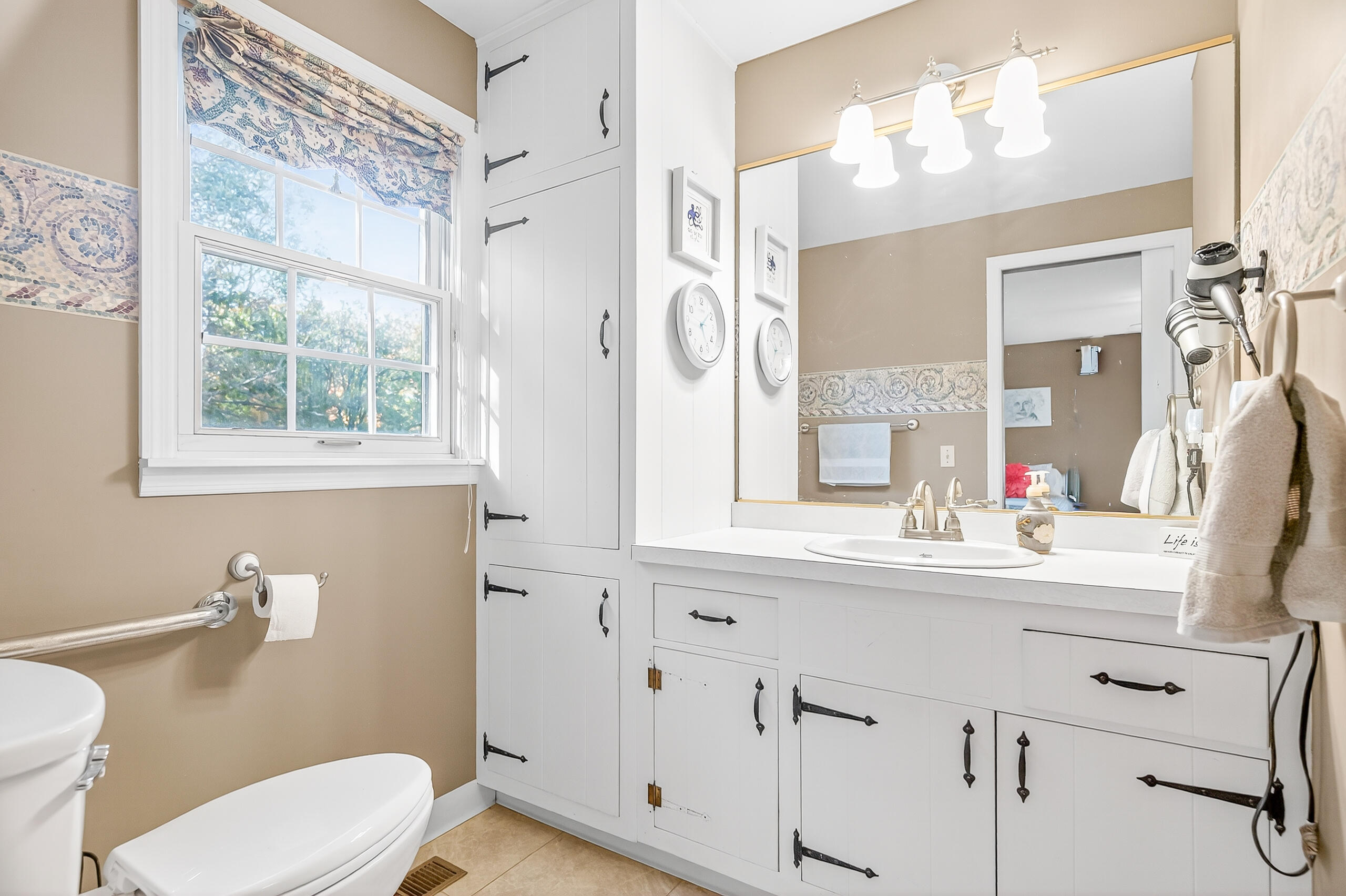 5940 Horseshoe Bend Road, Ludlow Falls, Ohio 45339