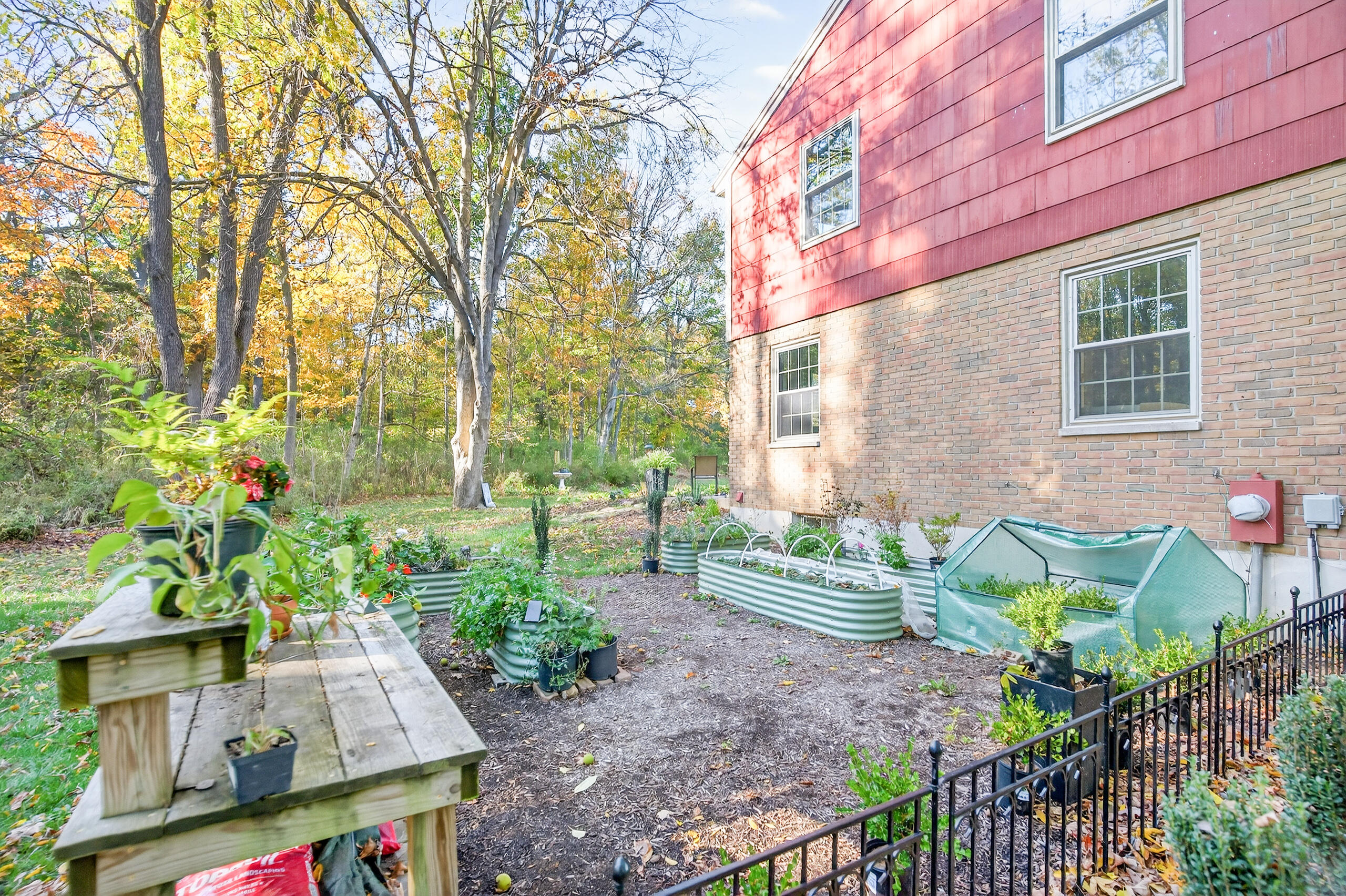 5940 Horseshoe Bend Road, Ludlow Falls, Ohio 45339