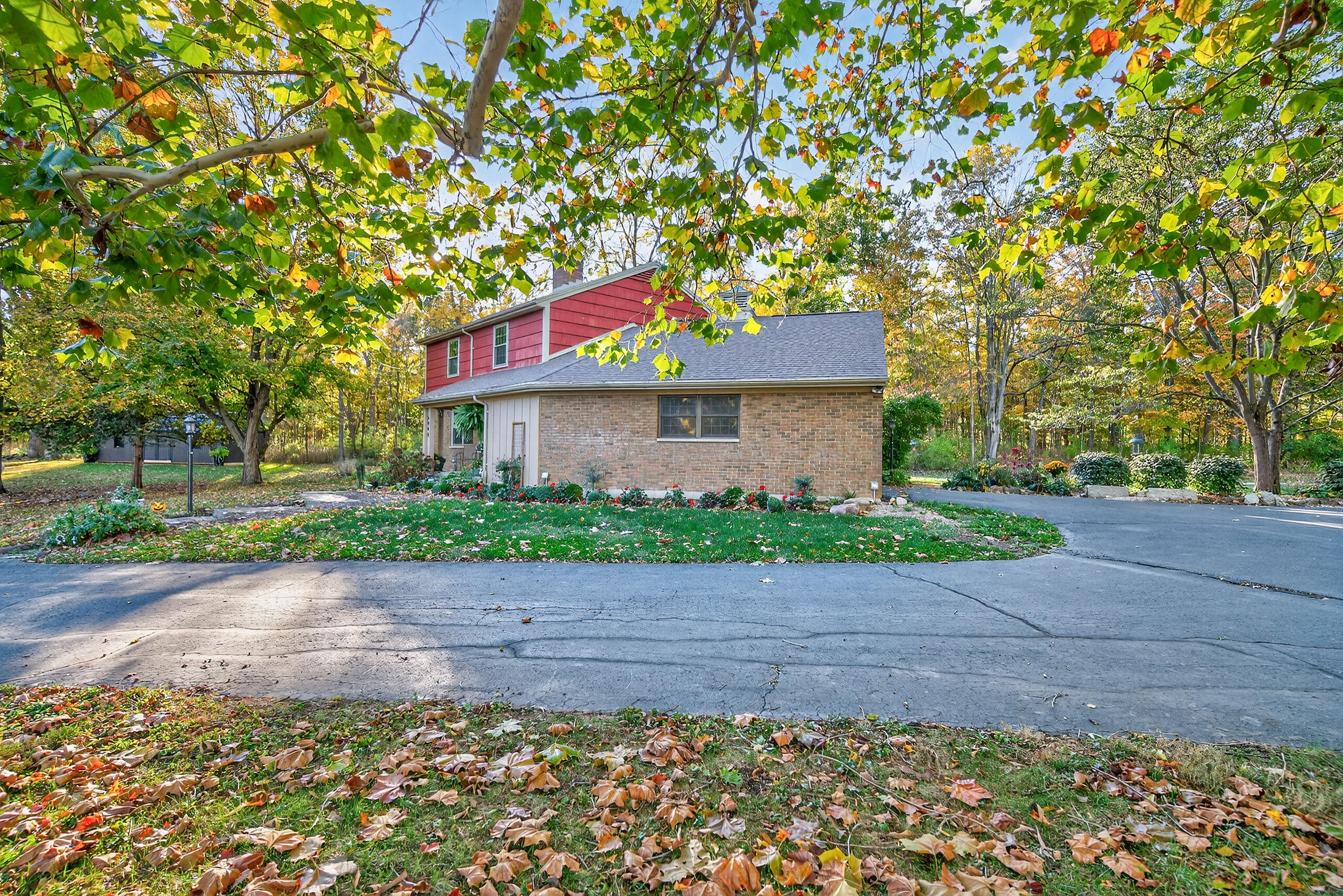 5940 Horseshoe Bend Road, Ludlow Falls, Ohio 45339