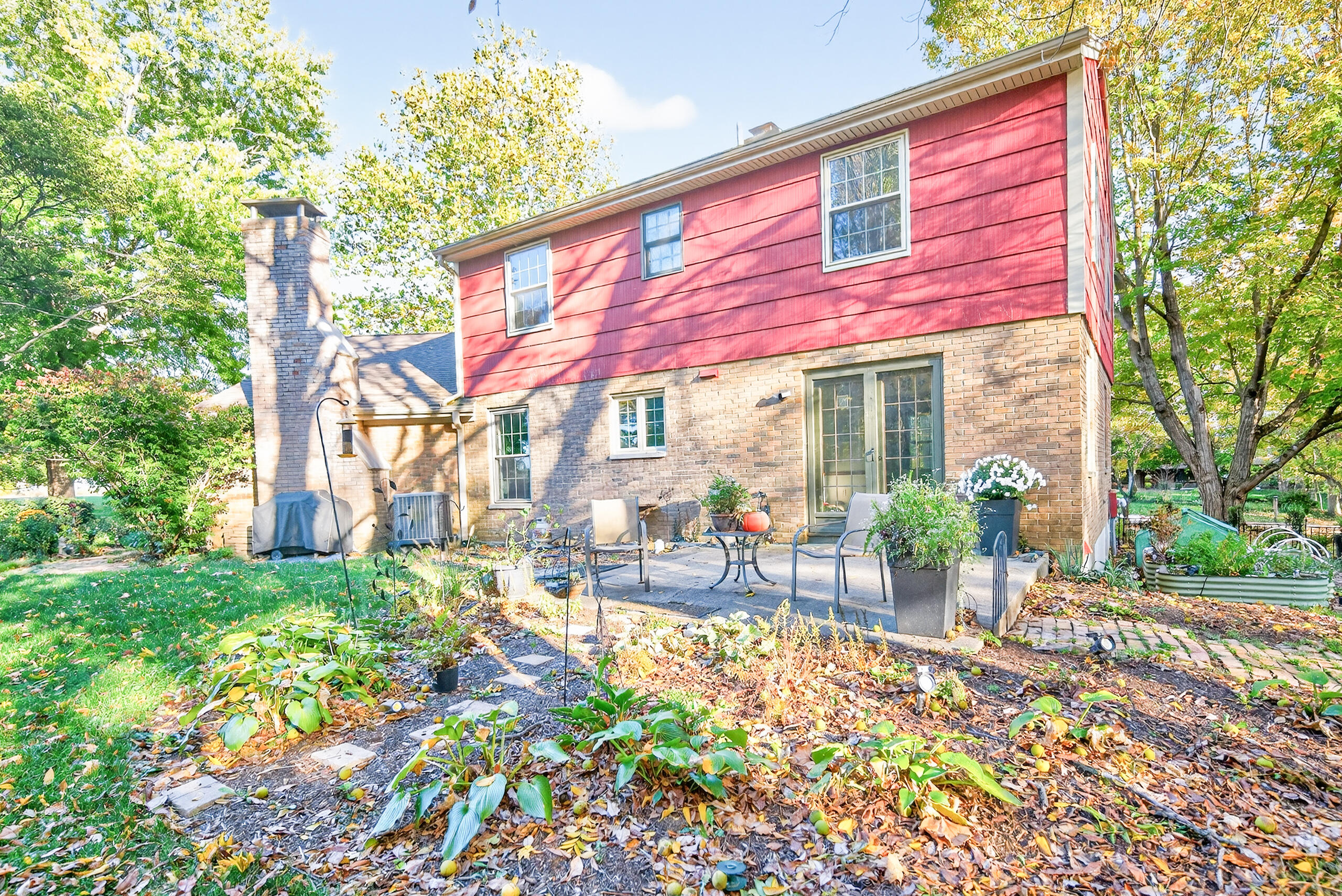 5940 Horseshoe Bend Road, Ludlow Falls, Ohio 45339