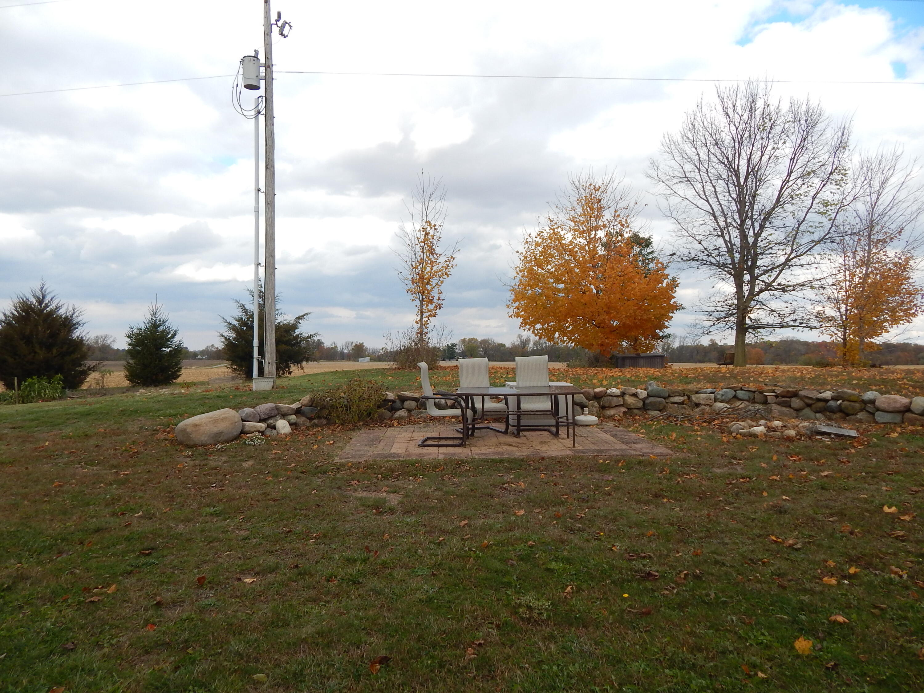 22275 Buckland Holden Road, Wapakoneta, Ohio 45895