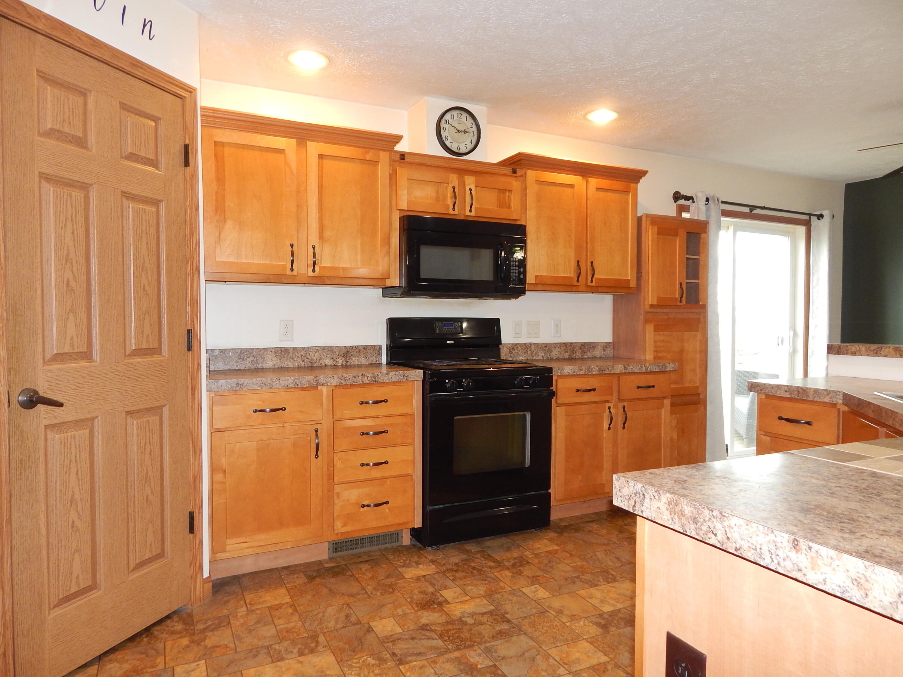 22275 Buckland Holden Road, Wapakoneta, Ohio 45895