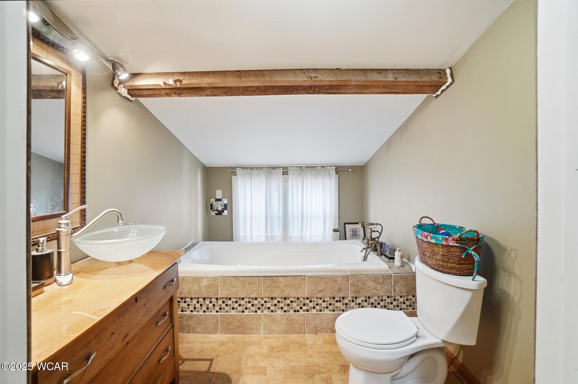 656 Main Street, Bluffton, Ohio