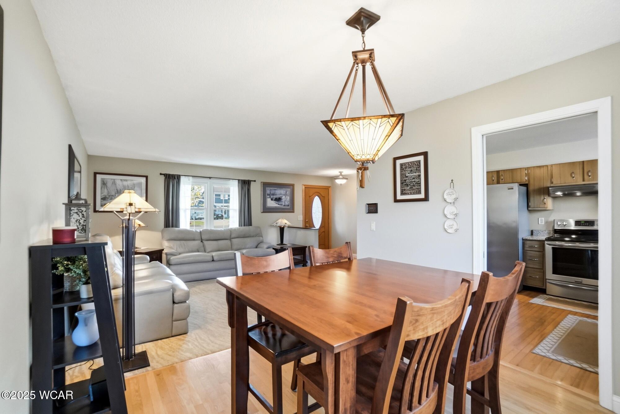 838 Longmeadow Lane, Findlay, Ohio