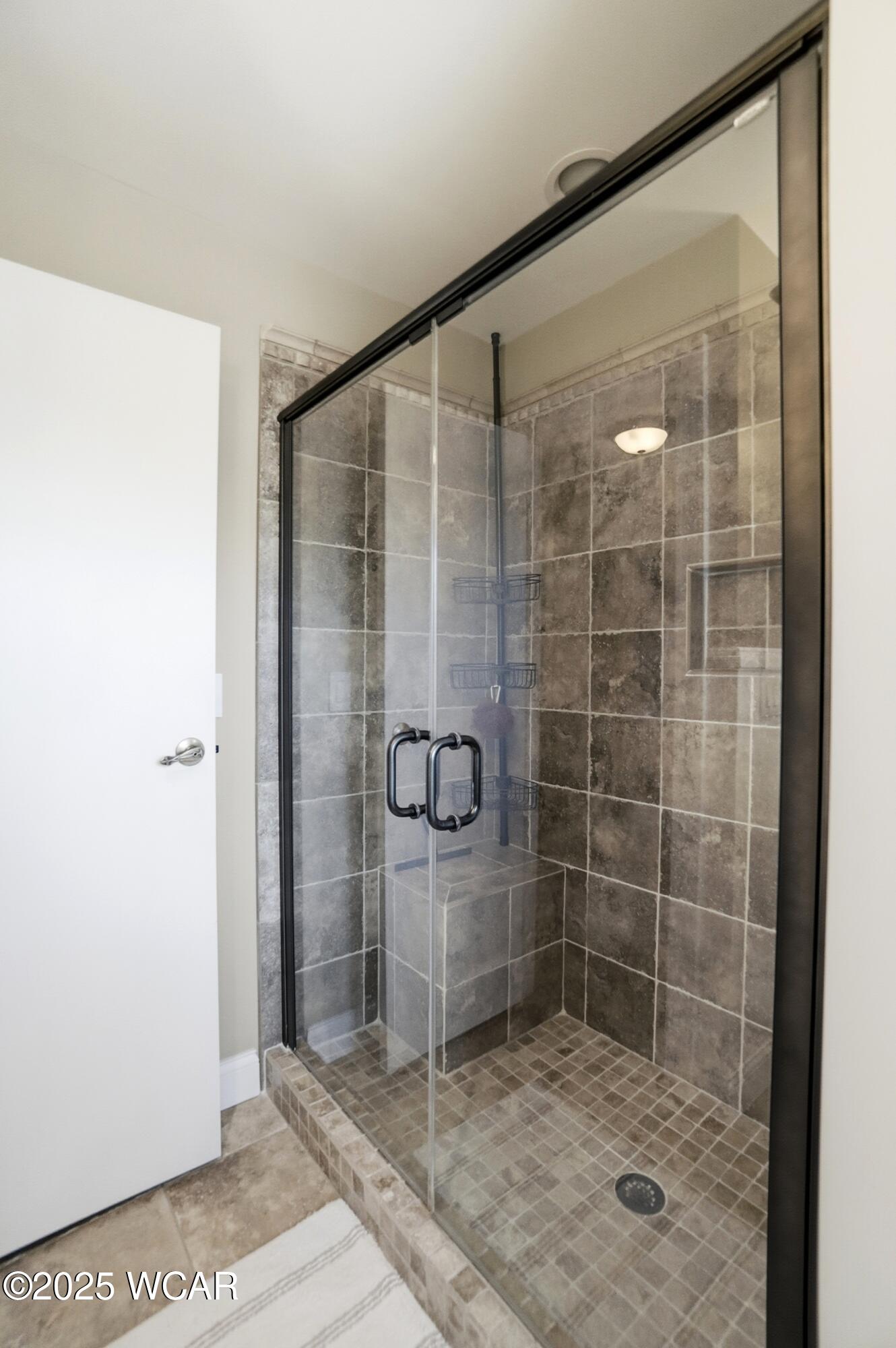 838 Longmeadow Lane, Findlay, Ohio