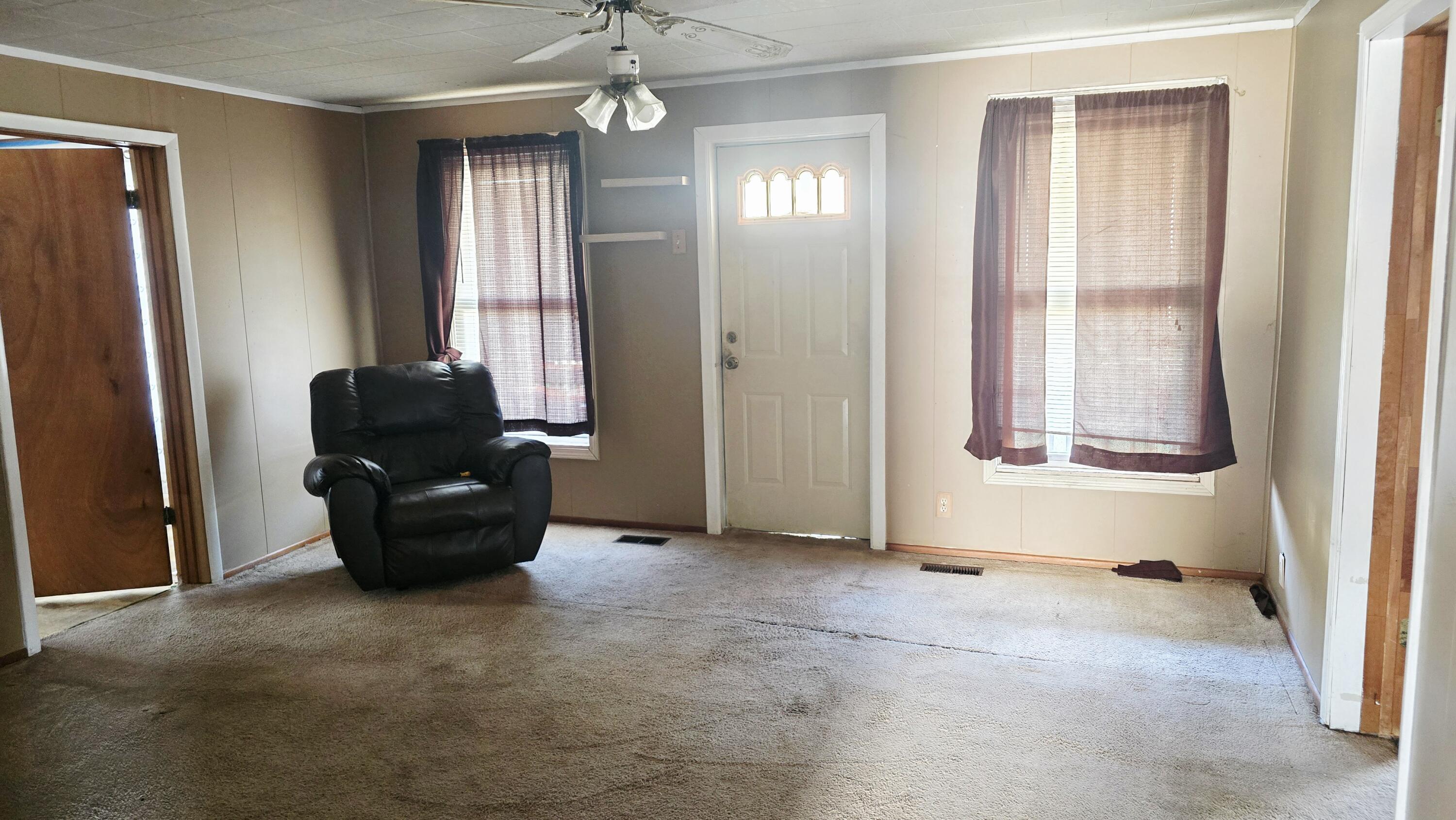 19 Church Street, Mechanicsburg, Ohio 43044