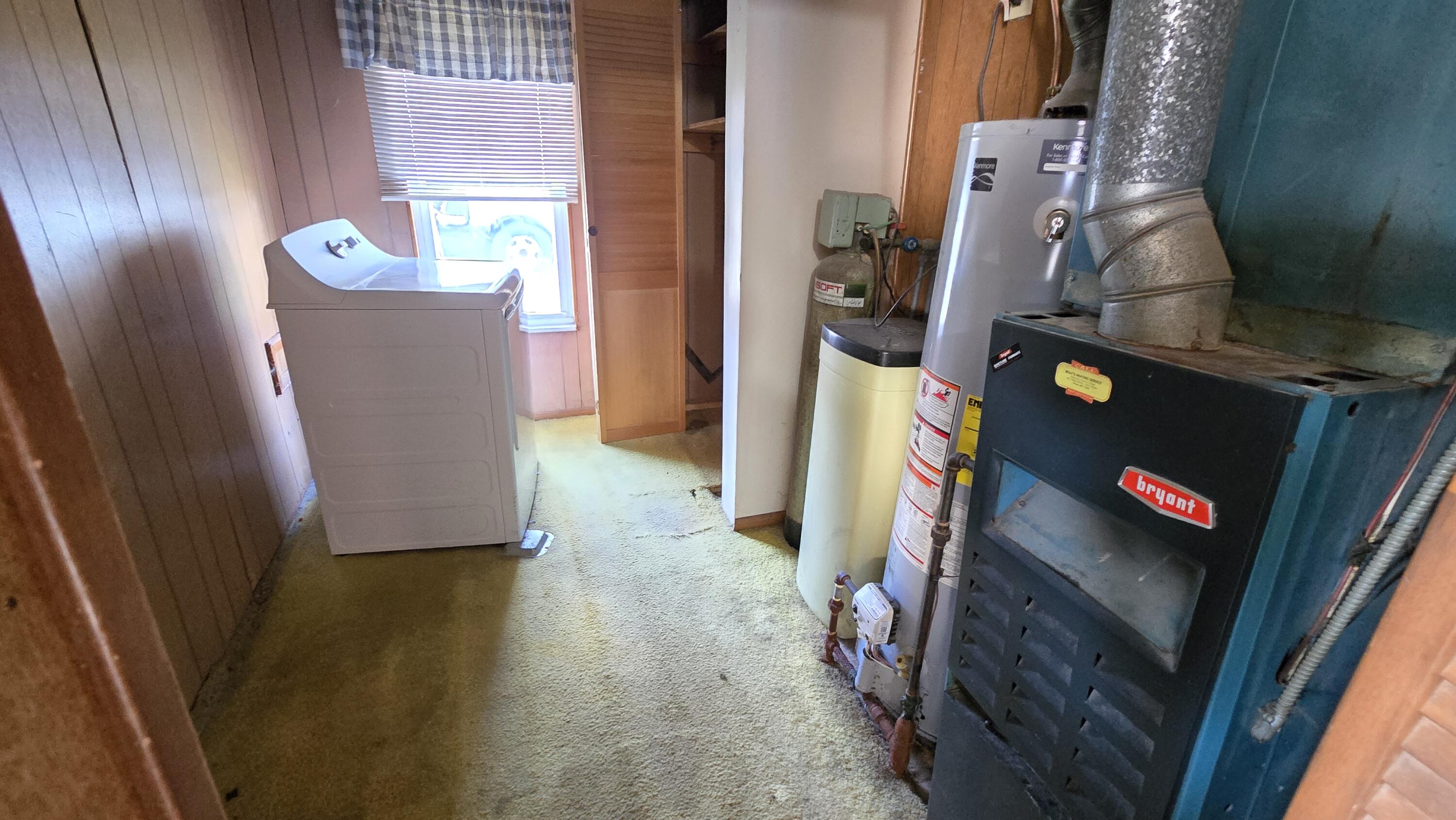 19 Church Street, Mechanicsburg, Ohio 43044