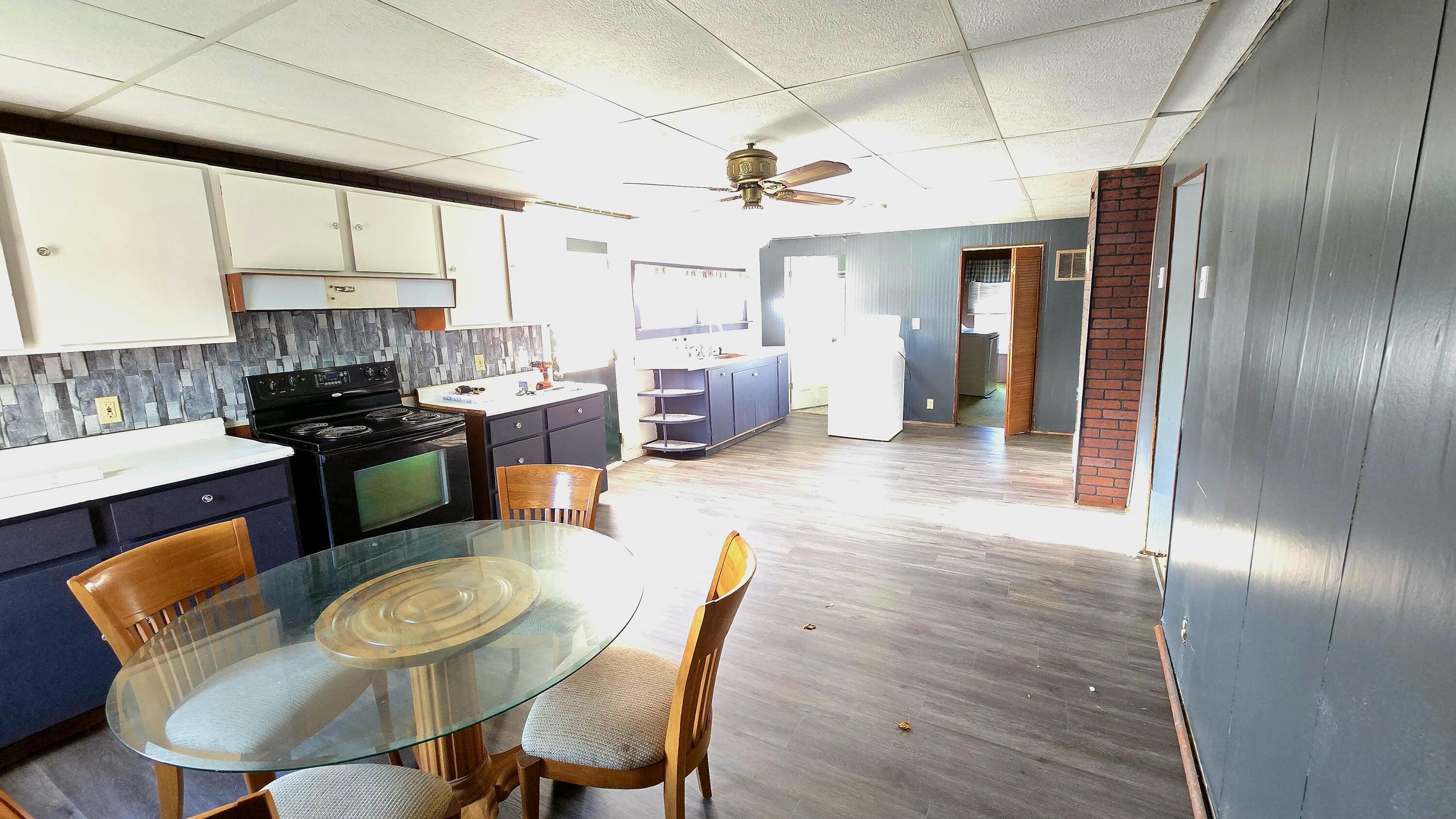 19 Church Street, Mechanicsburg, Ohio 43044