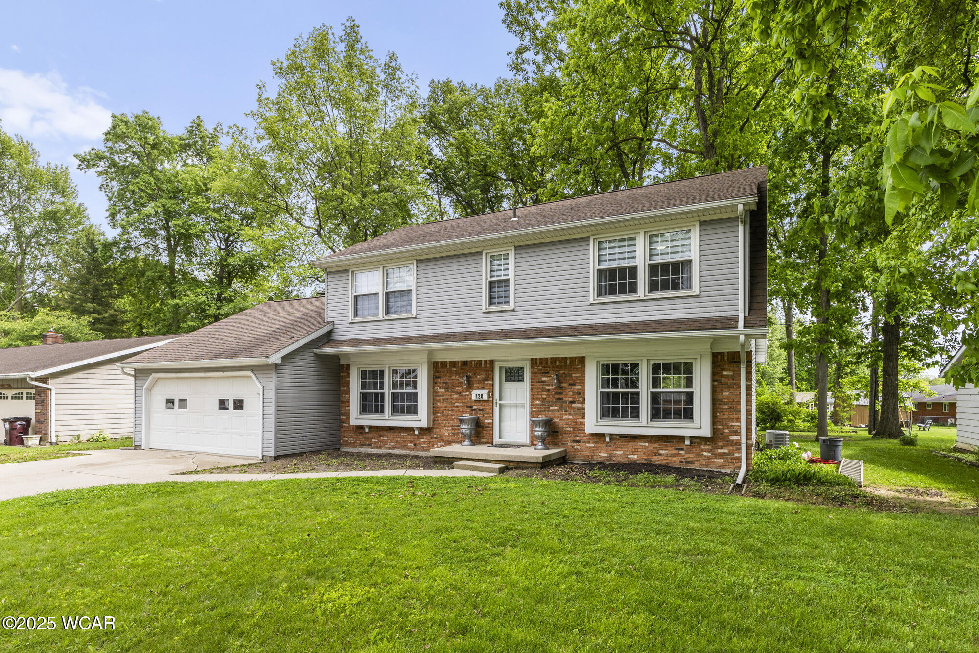 120 Barnsbury Drive, Lima, Ohio