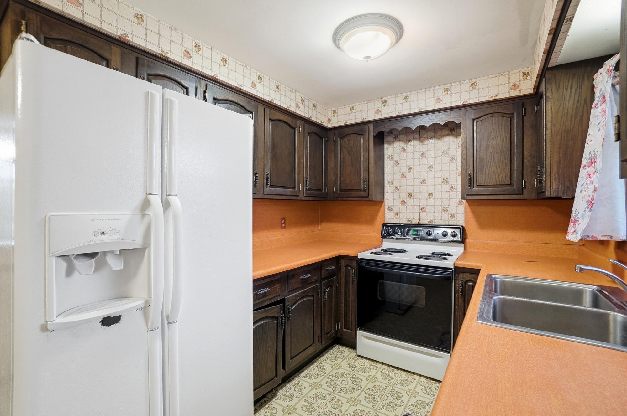 1100 Stanway Avenue, Springfield, Ohio 45503