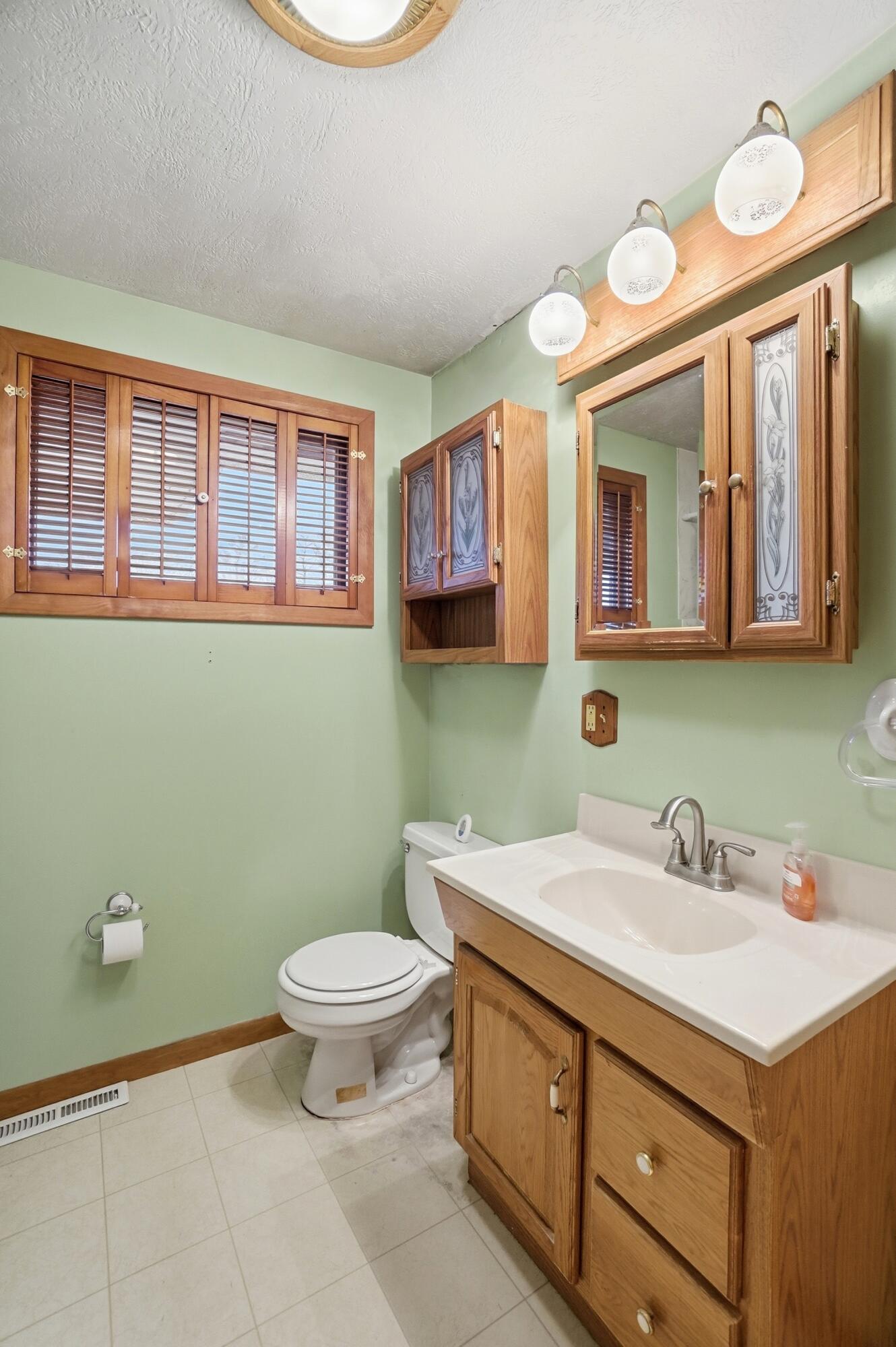 1100 Stanway Avenue, Springfield, Ohio 45503