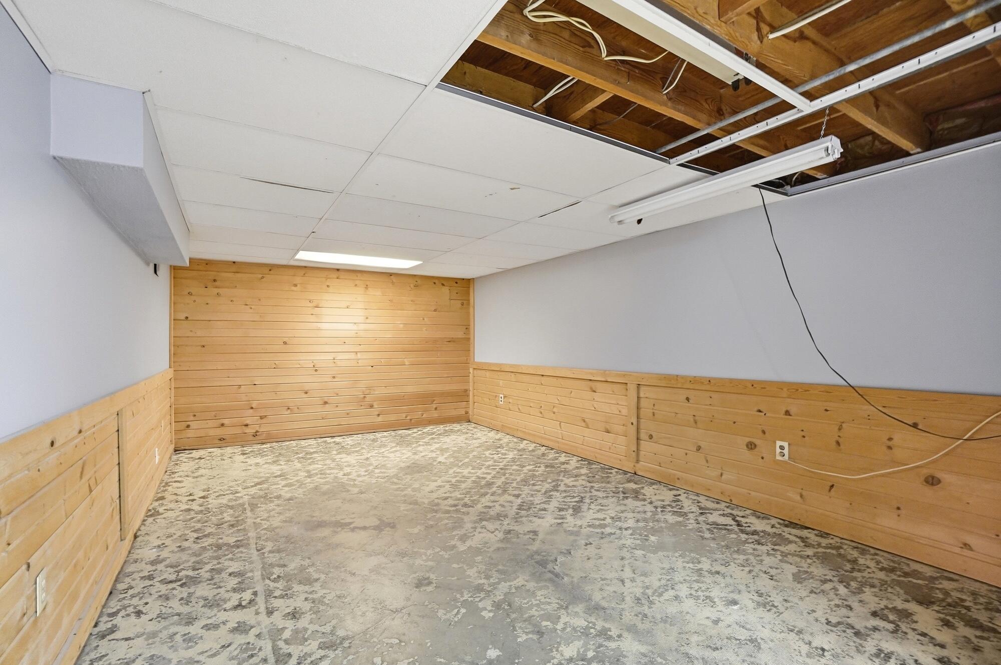 1100 Stanway Avenue, Springfield, Ohio 45503