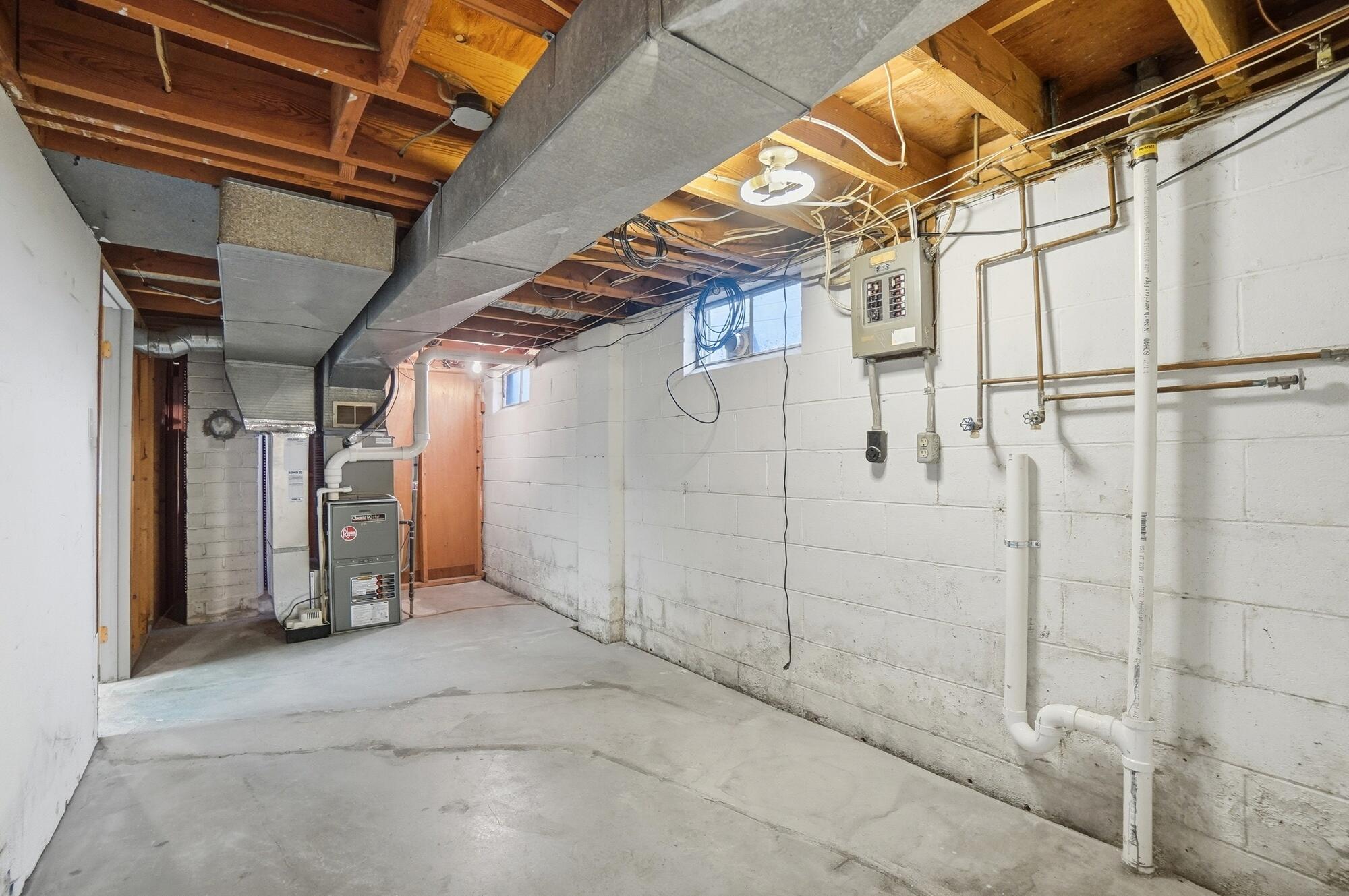 1100 Stanway Avenue, Springfield, Ohio 45503