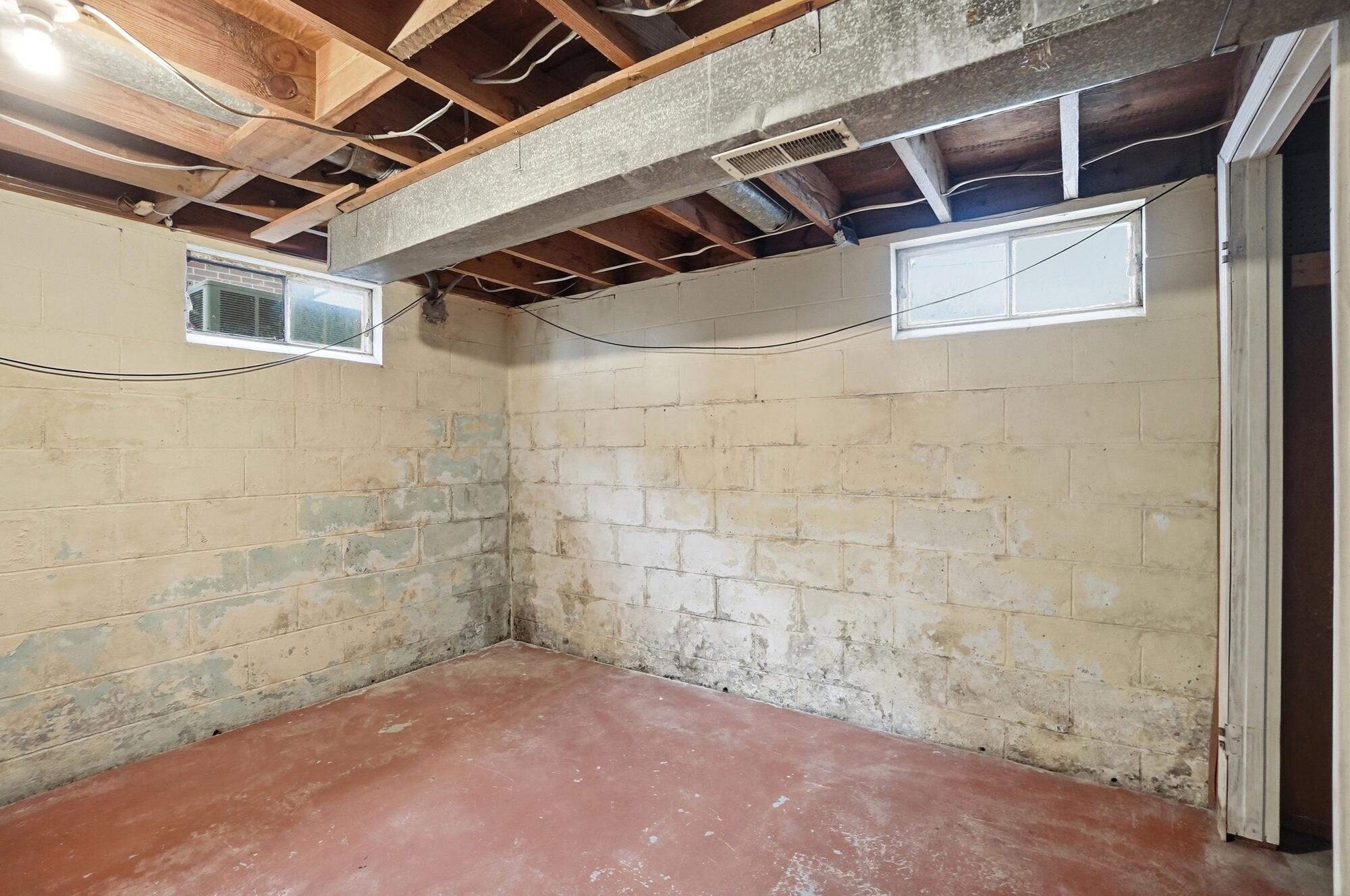 1100 Stanway Avenue, Springfield, Ohio 45503