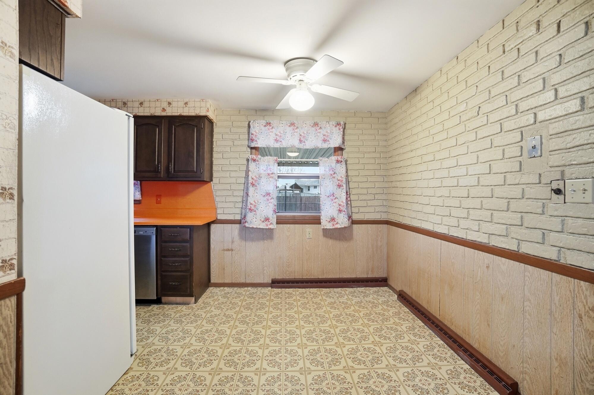 1100 Stanway Avenue, Springfield, Ohio 45503