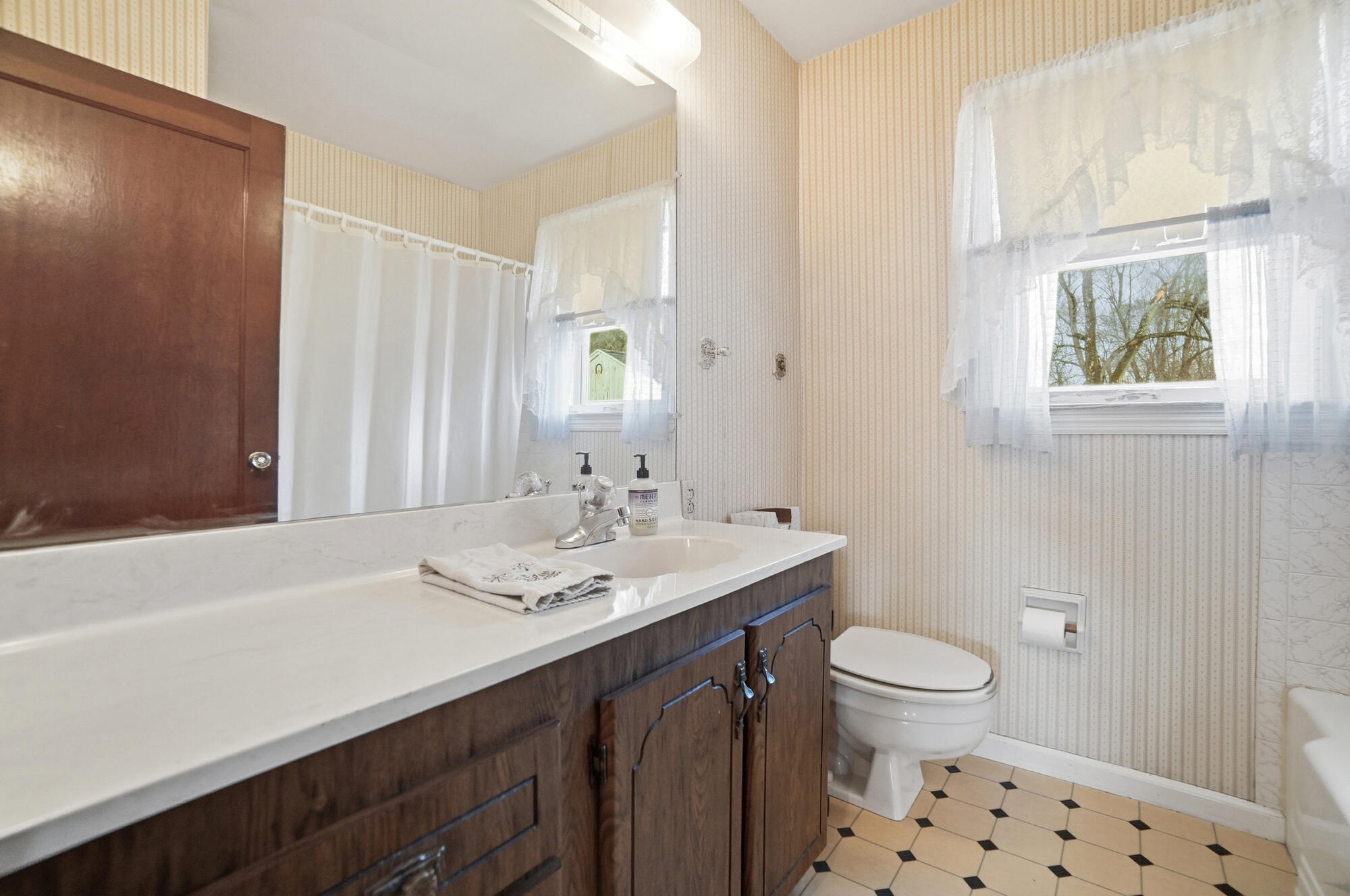 2222 Kenton Street, Springfield, Ohio 45505