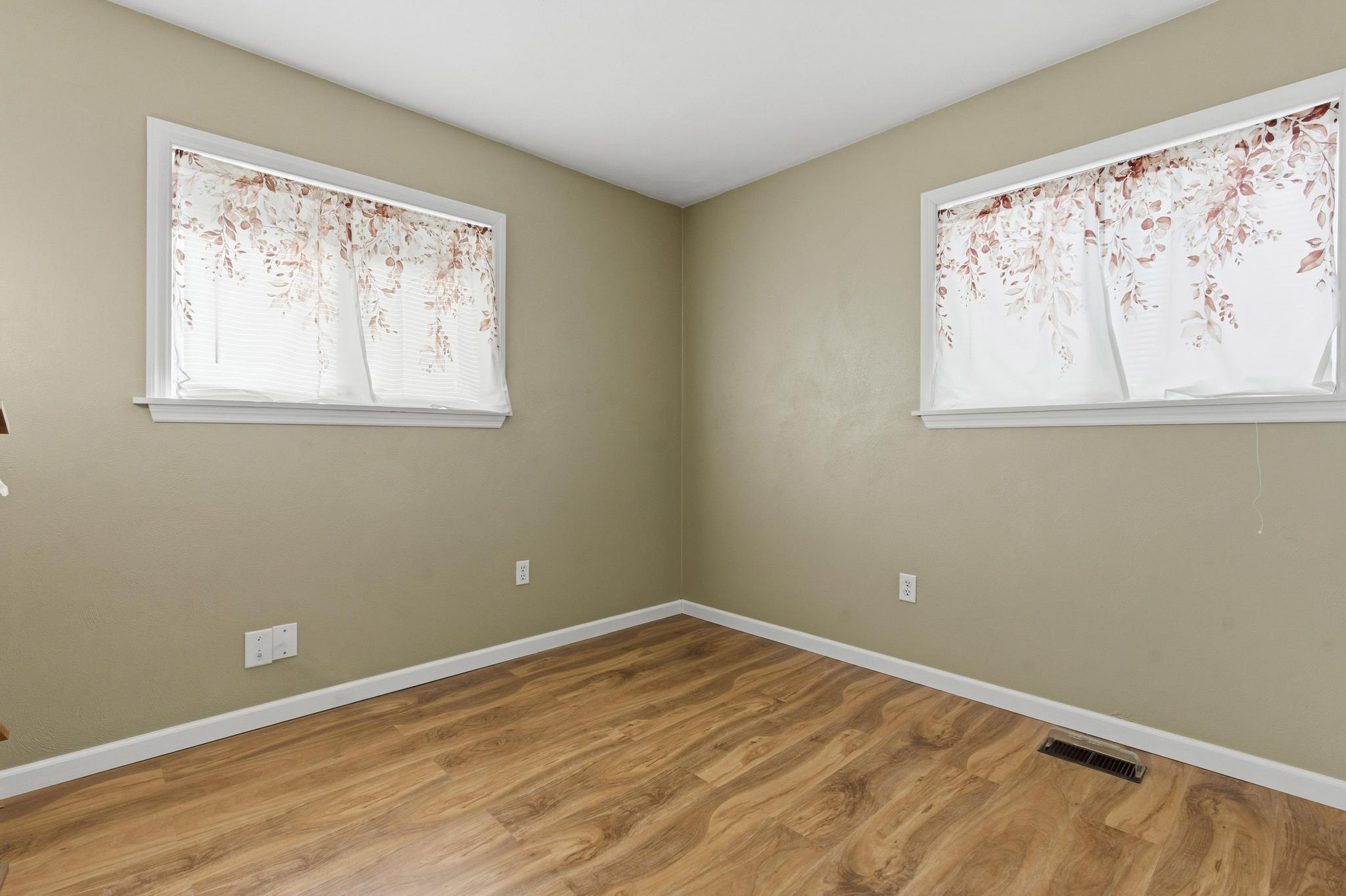 6596 Oak Hill Drive, Enon, Ohio 45323