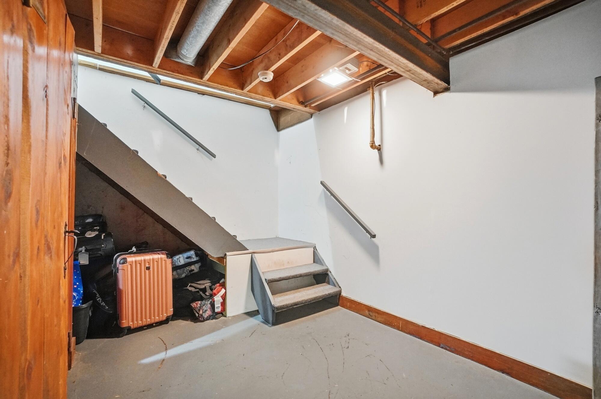 2919 Locust Drive, Springfield, Ohio 45504