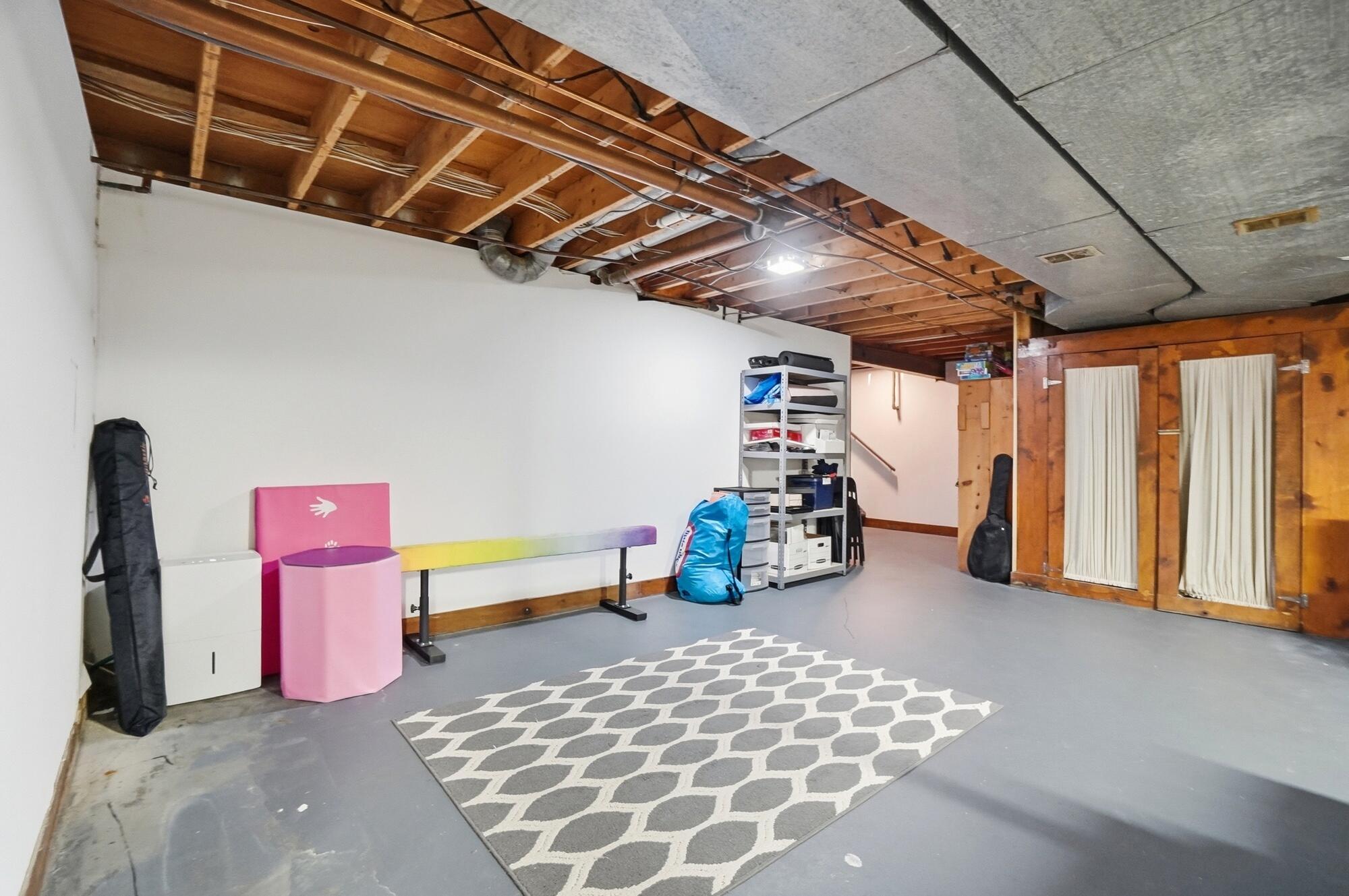 2919 Locust Drive, Springfield, Ohio 45504