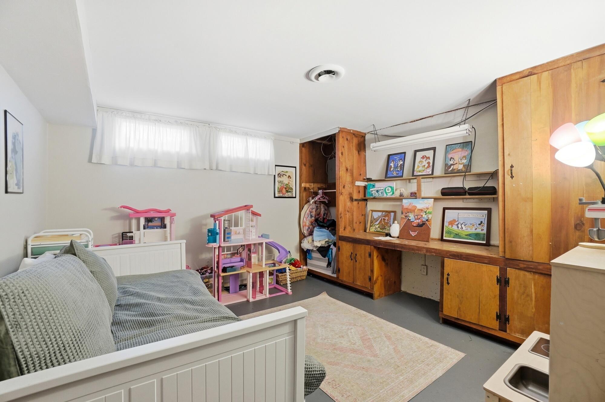 2919 Locust Drive, Springfield, Ohio 45504