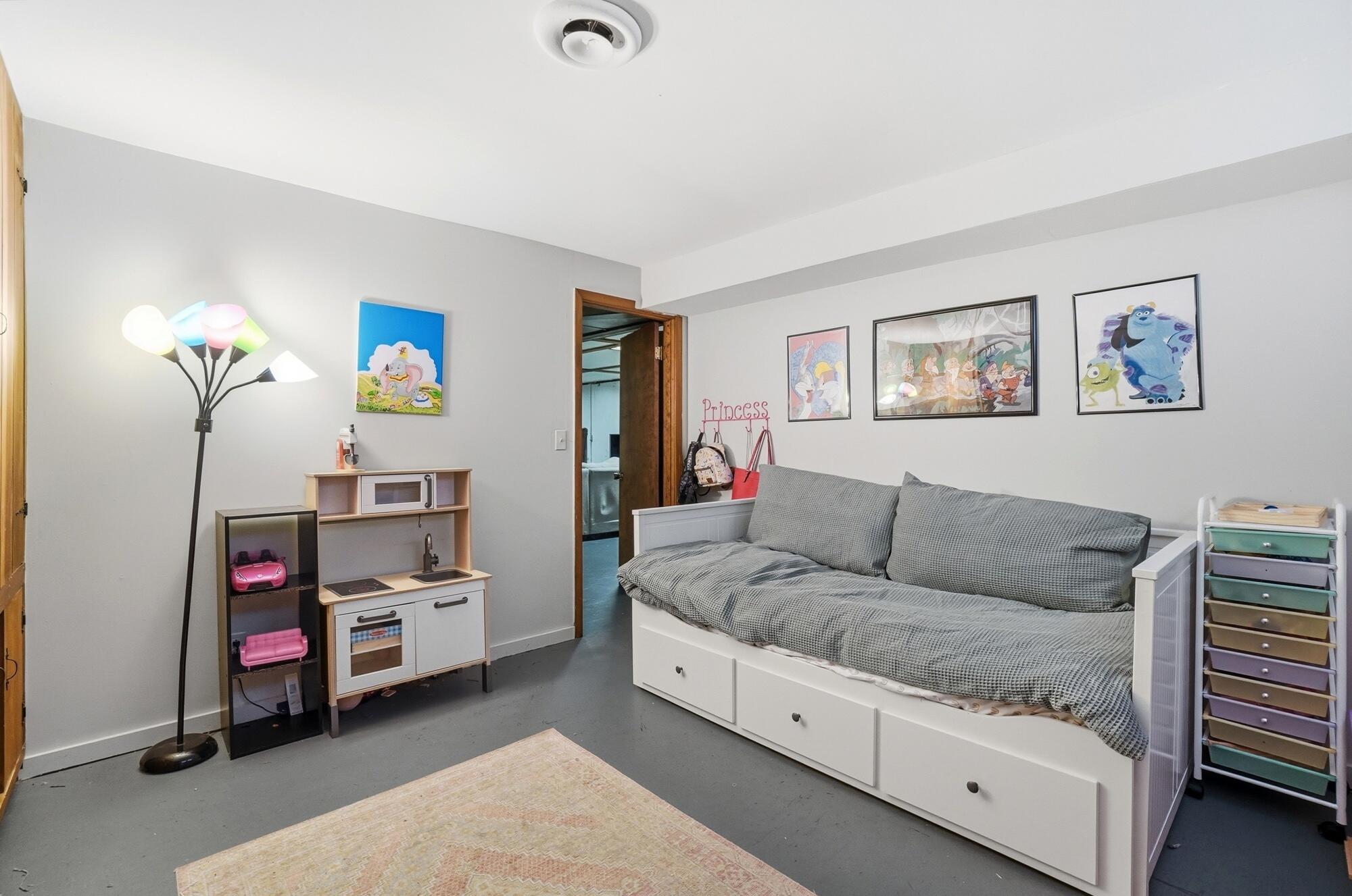 2919 Locust Drive, Springfield, Ohio 45504