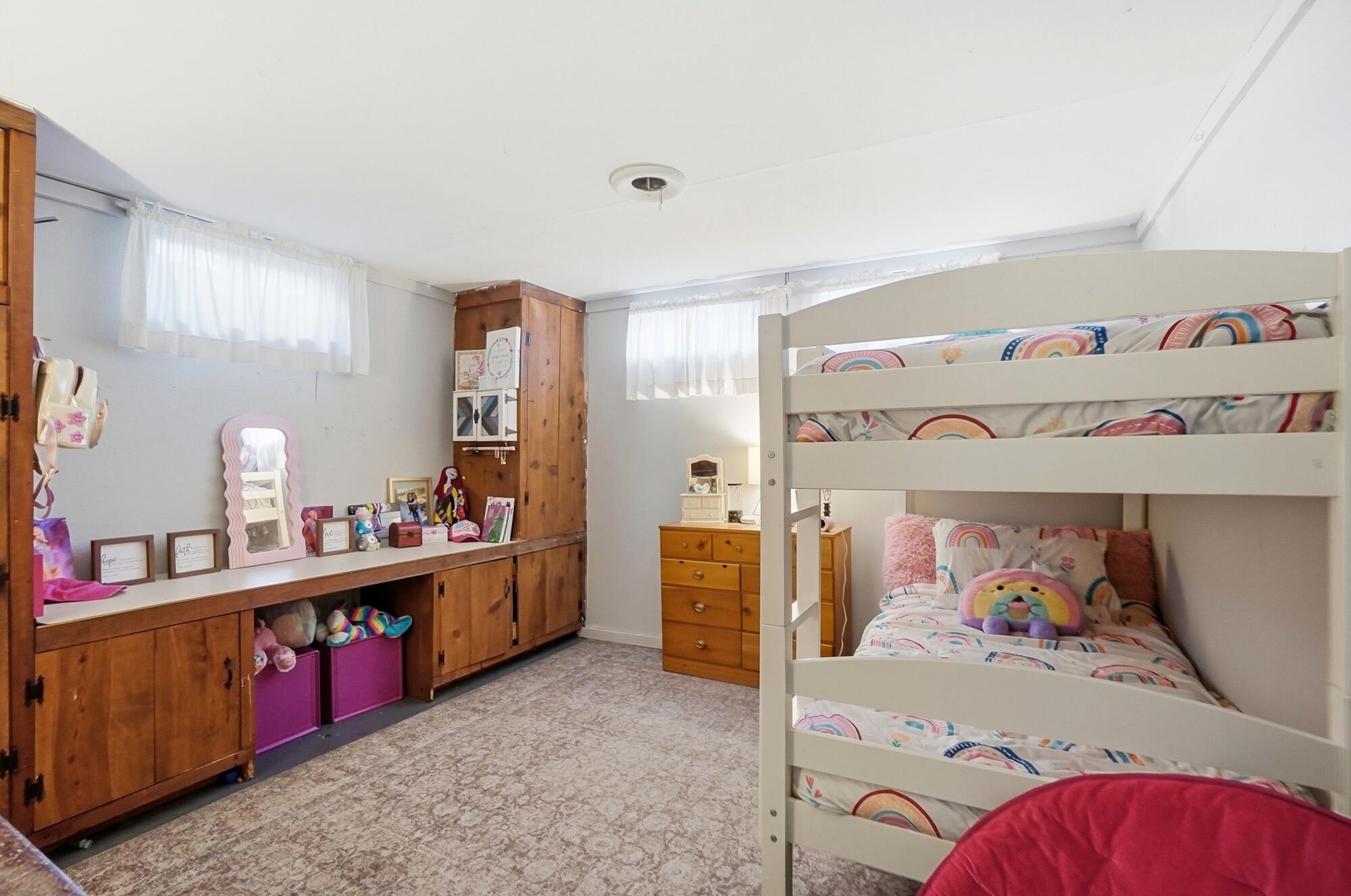 2919 Locust Drive, Springfield, Ohio 45504